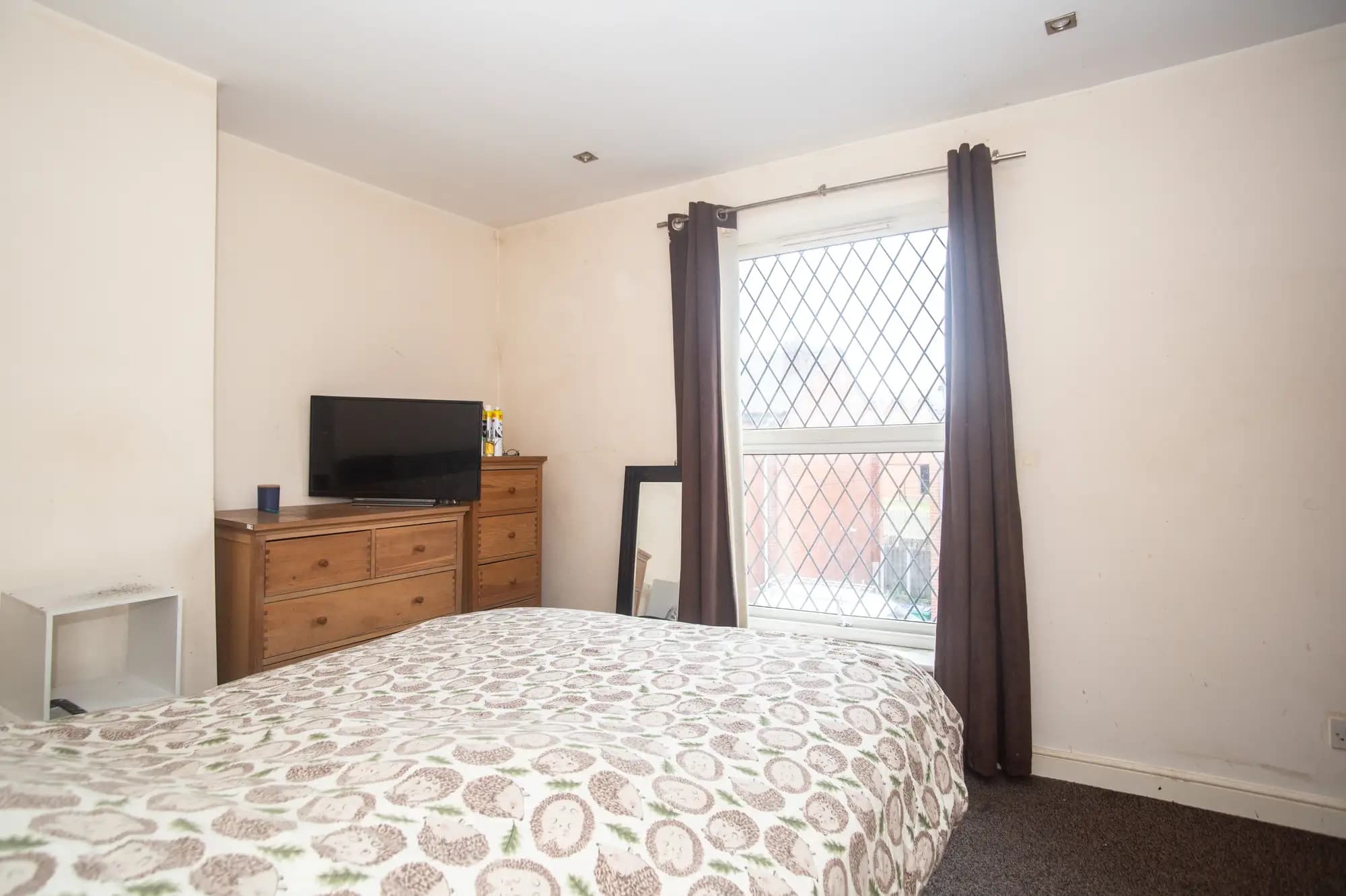 property photo 13 of 21