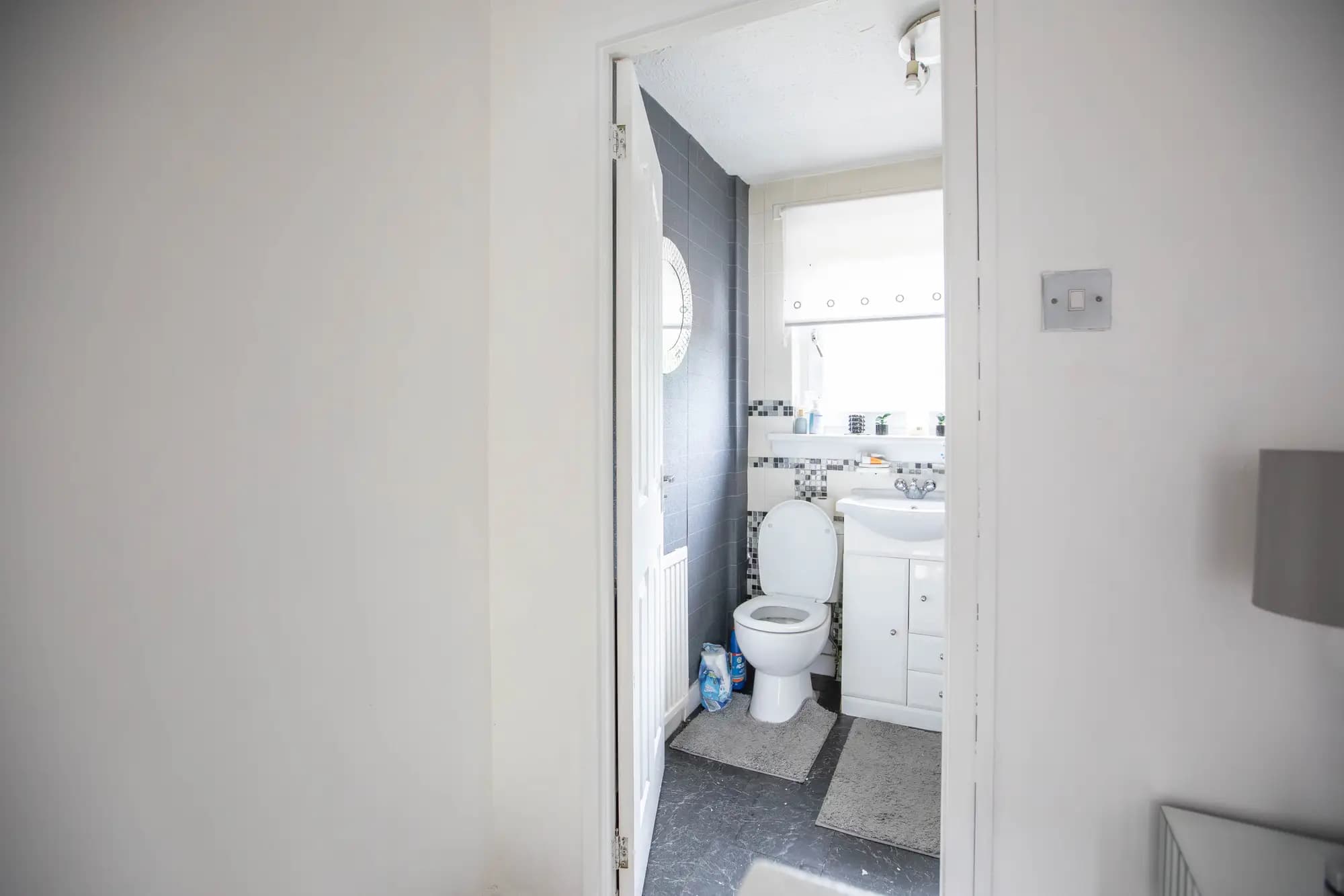 property photo 25 of 33