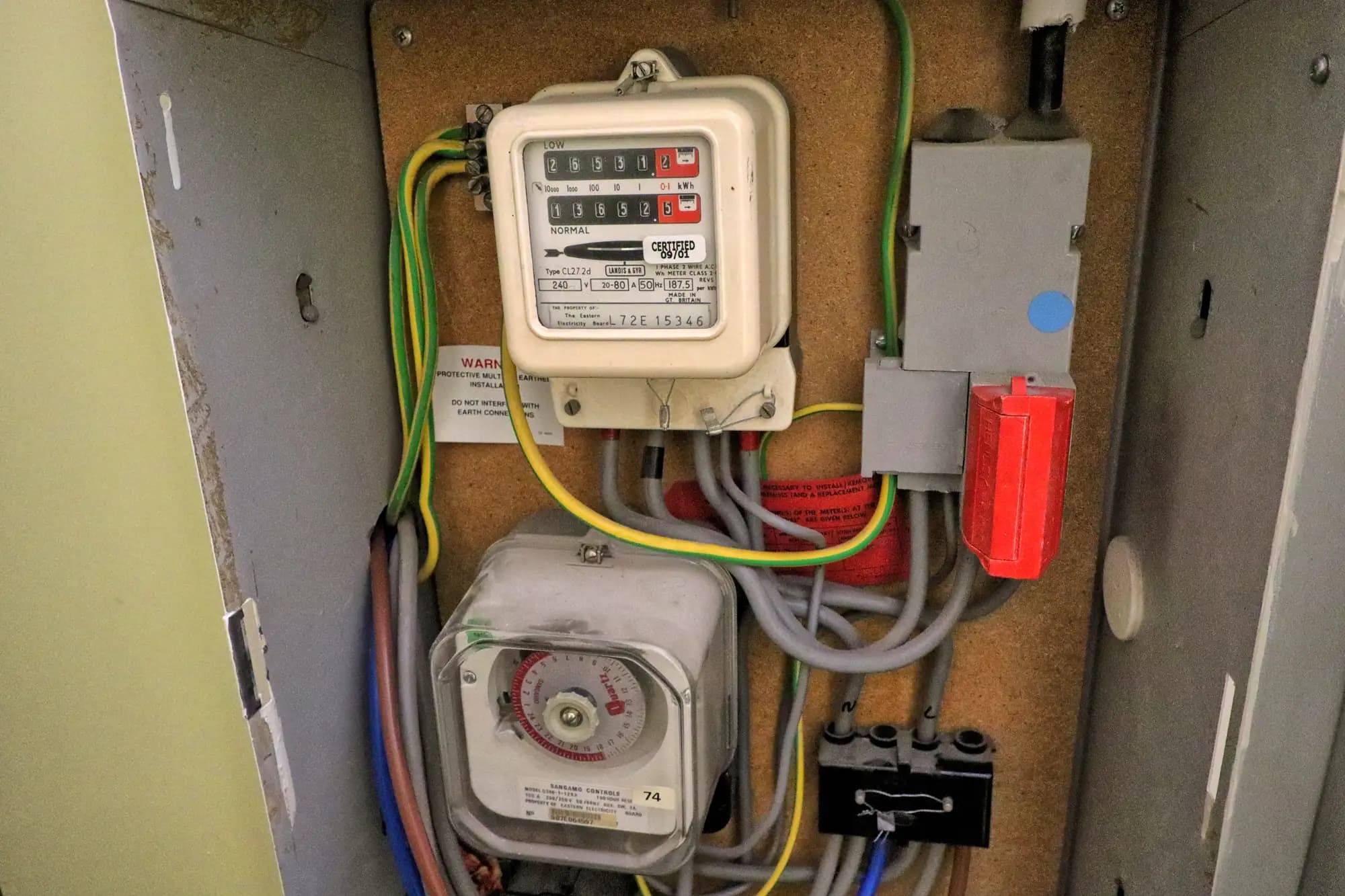 property photo 13 of 17