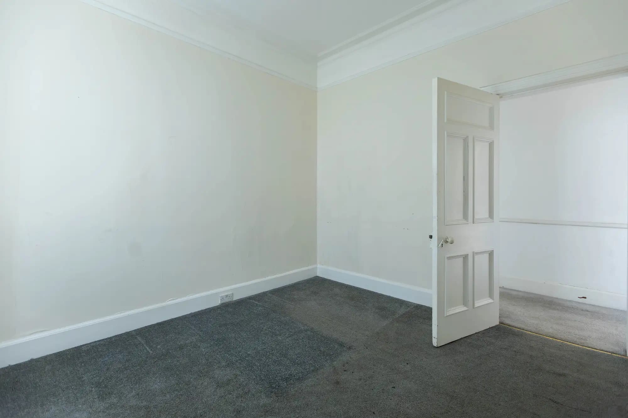 property photo 17 of 24