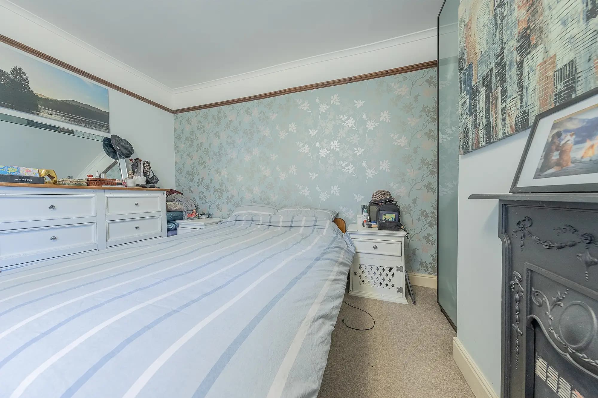 property photo 12 of 16