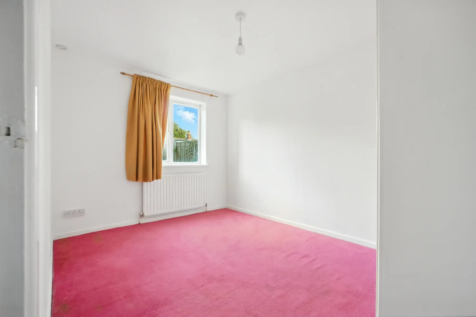 property photo 10 of 19