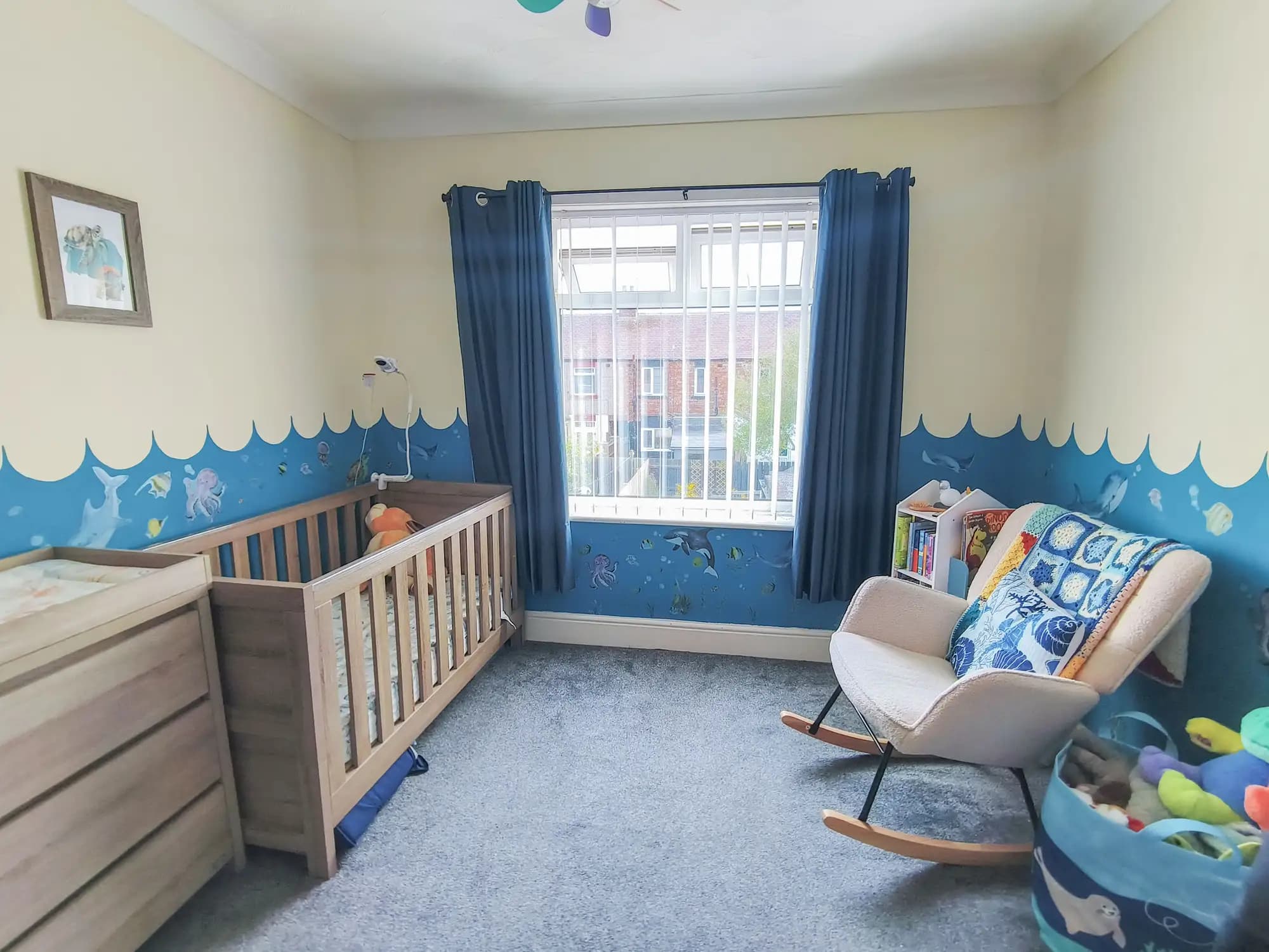 property photo 11 of 16