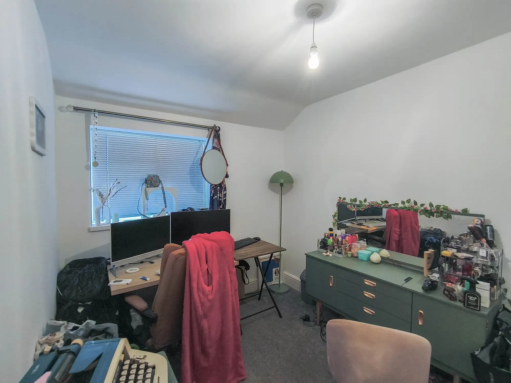 property photo 12 of 16