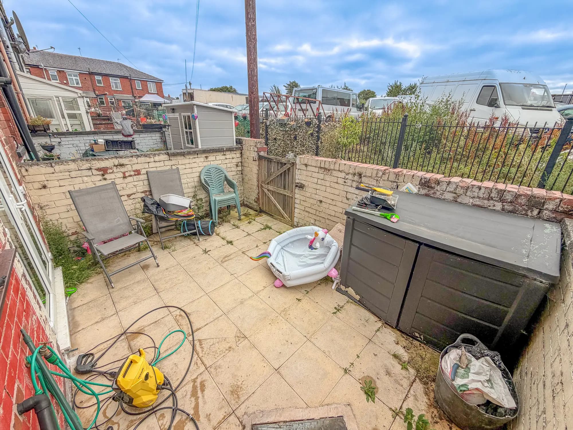property photo 15 of 18