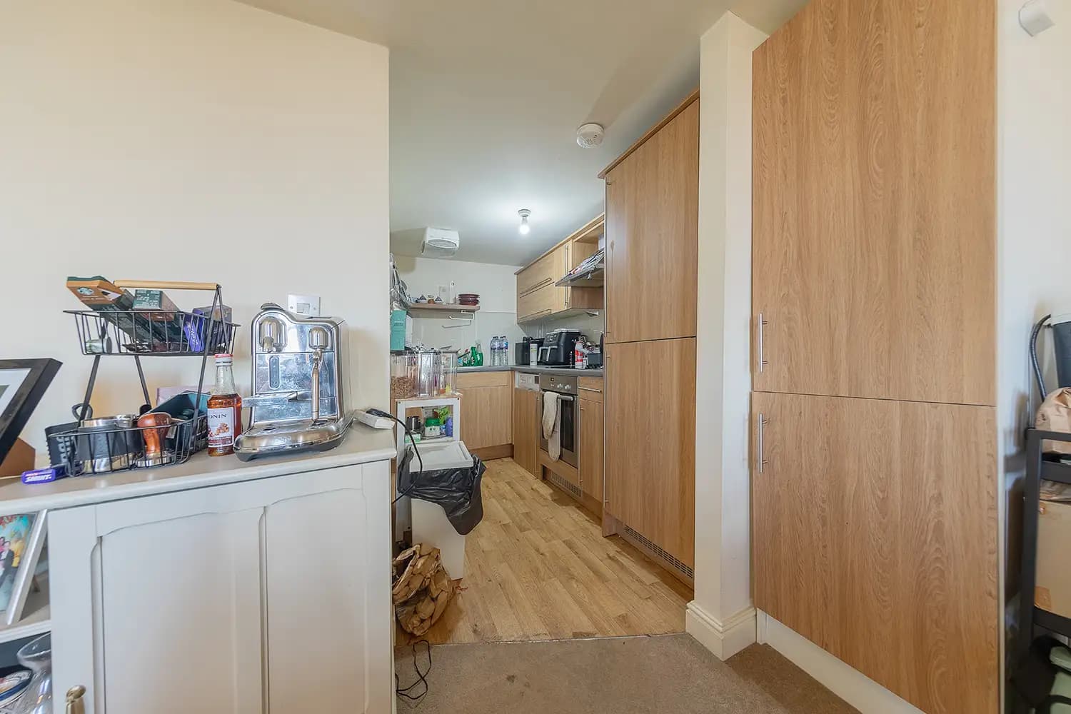 property photo 6 of 25