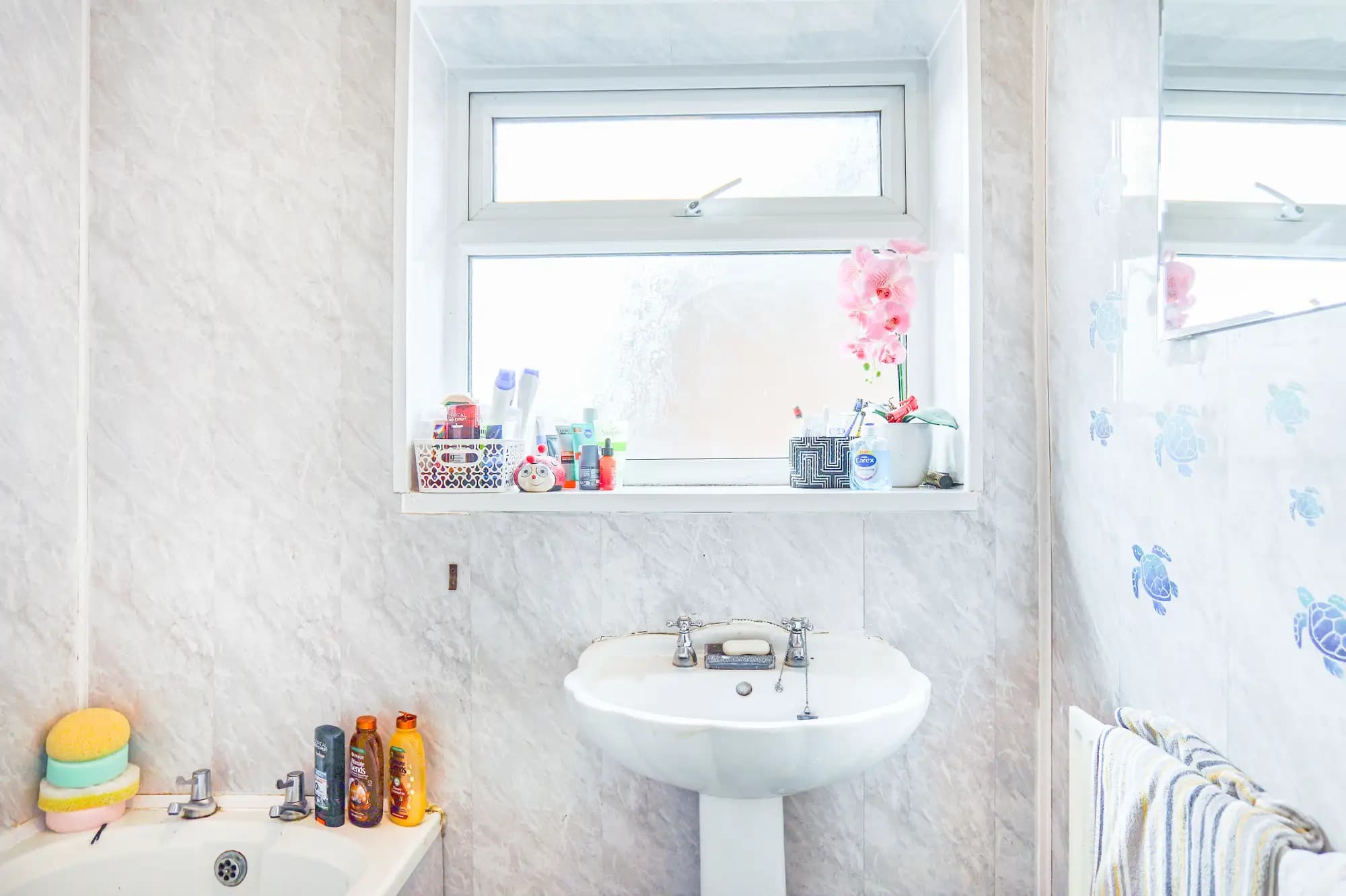 property photo 7 of 31