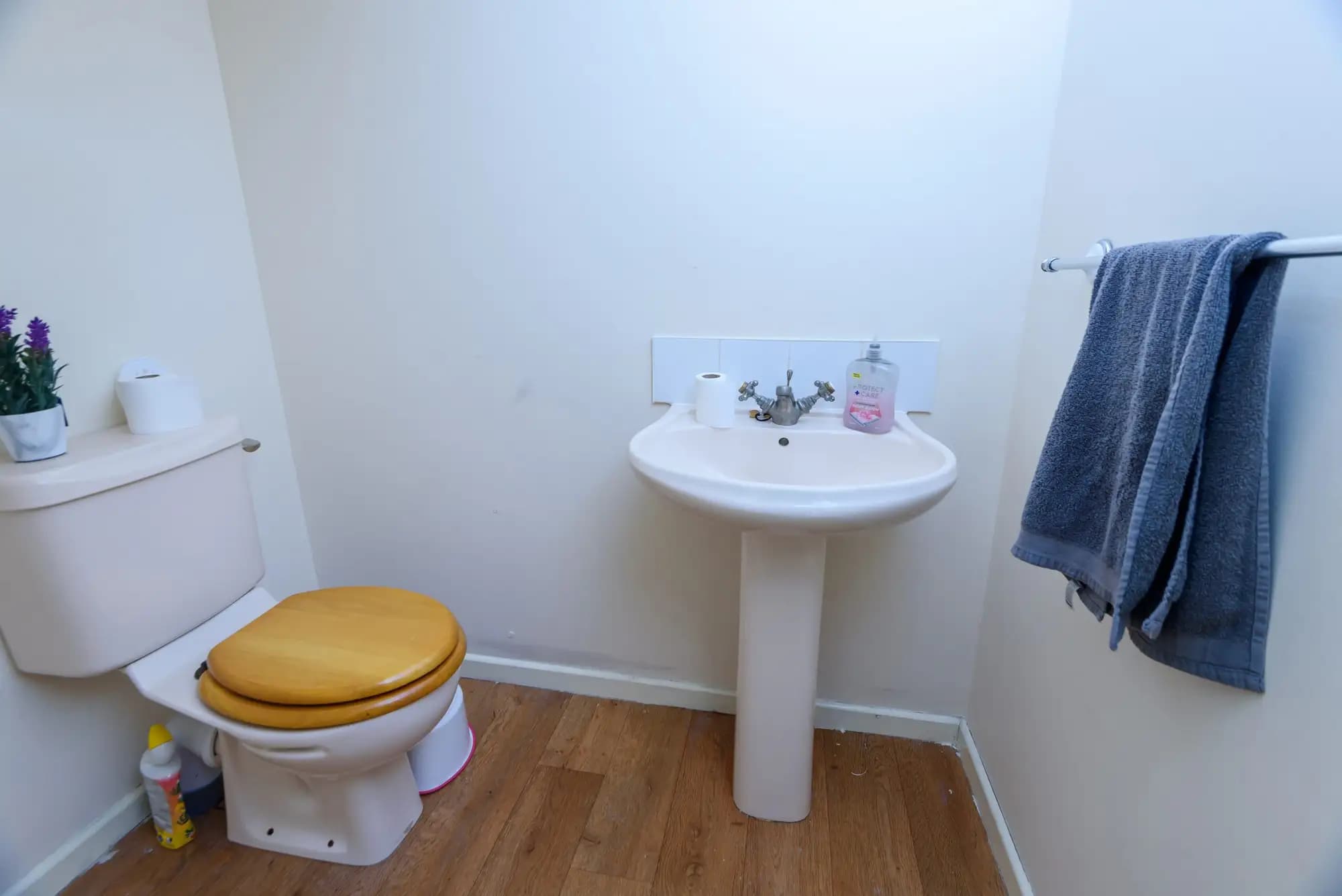 property photo 16 of 33