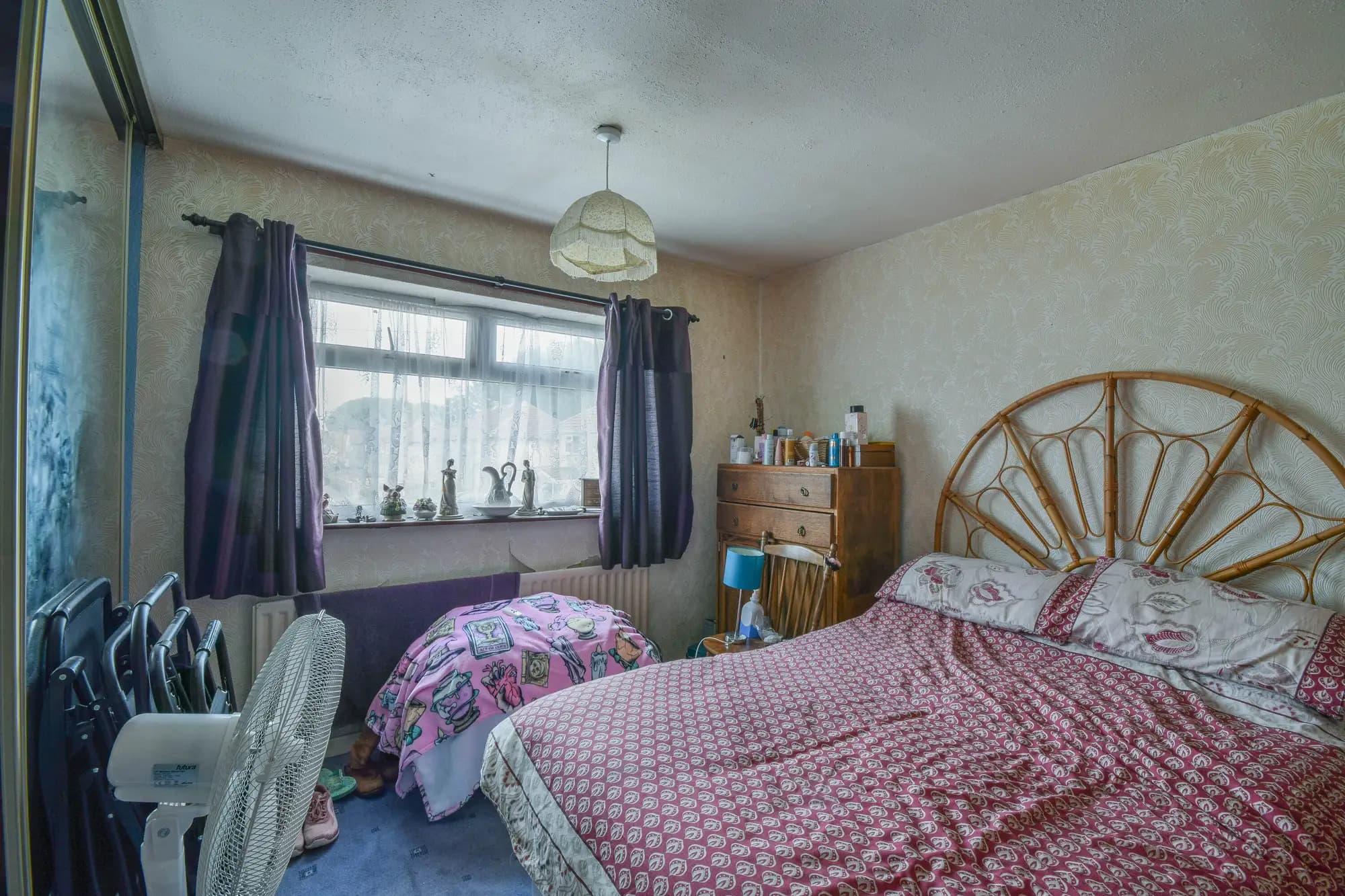 property photo 9 of 15
