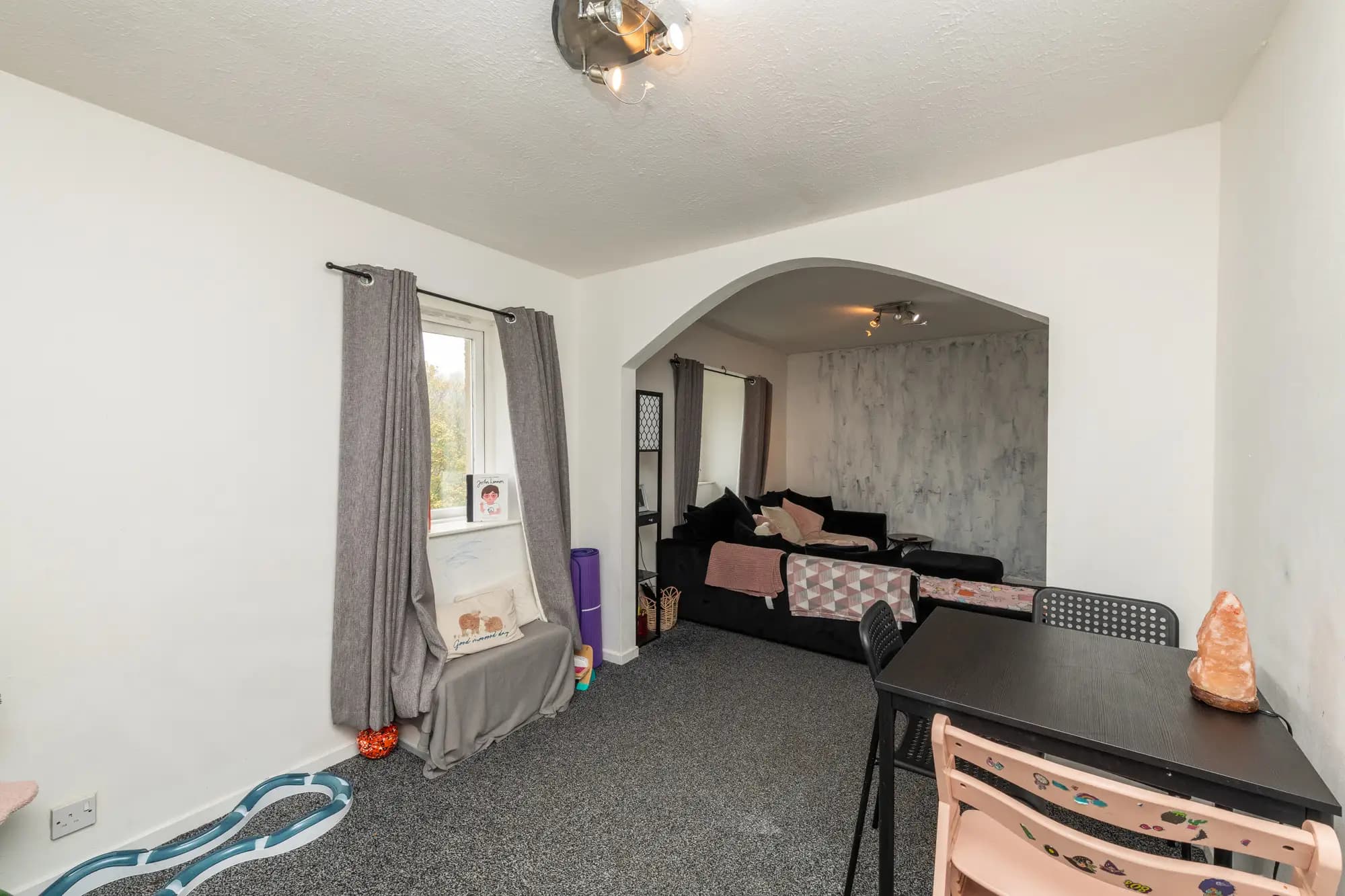 property photo 26 of 37