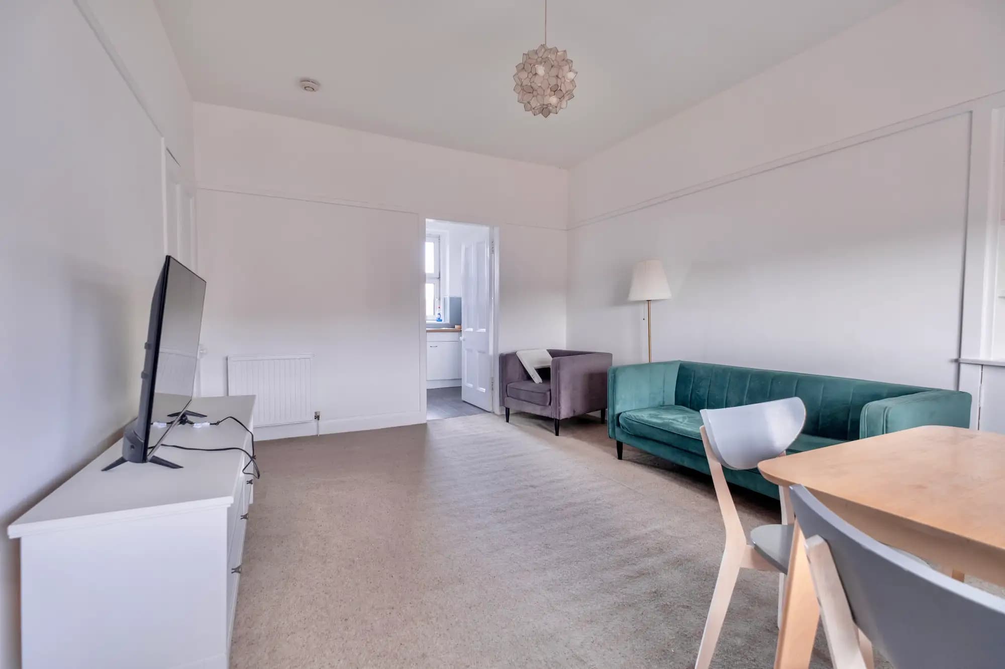 property photo 5 of 31