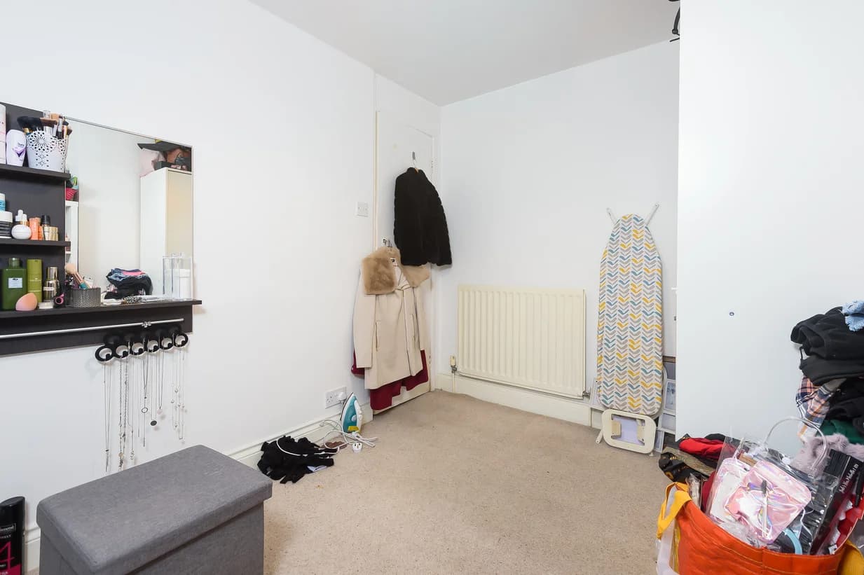 property photo 13 of 24