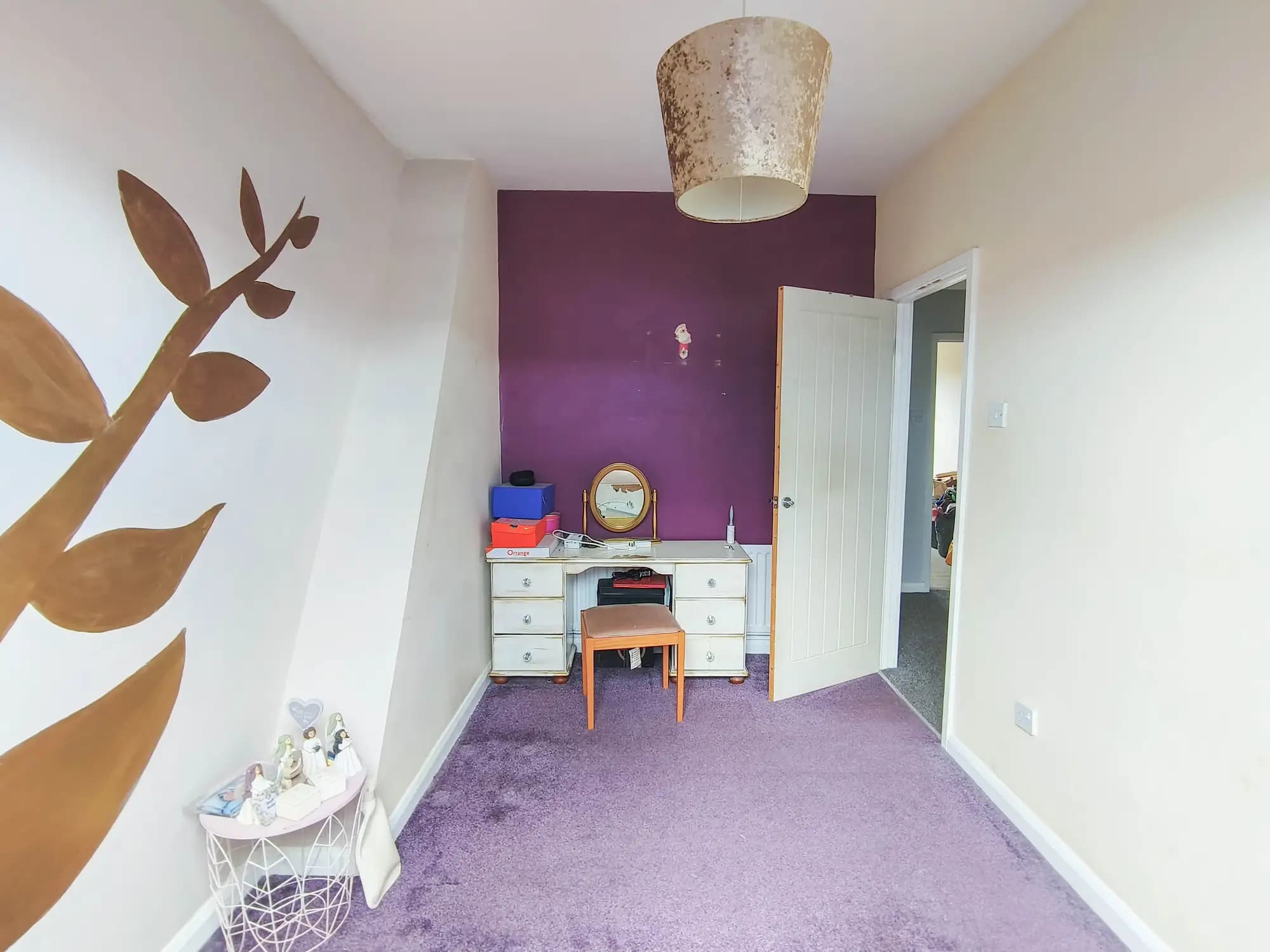 property photo 10 of 16