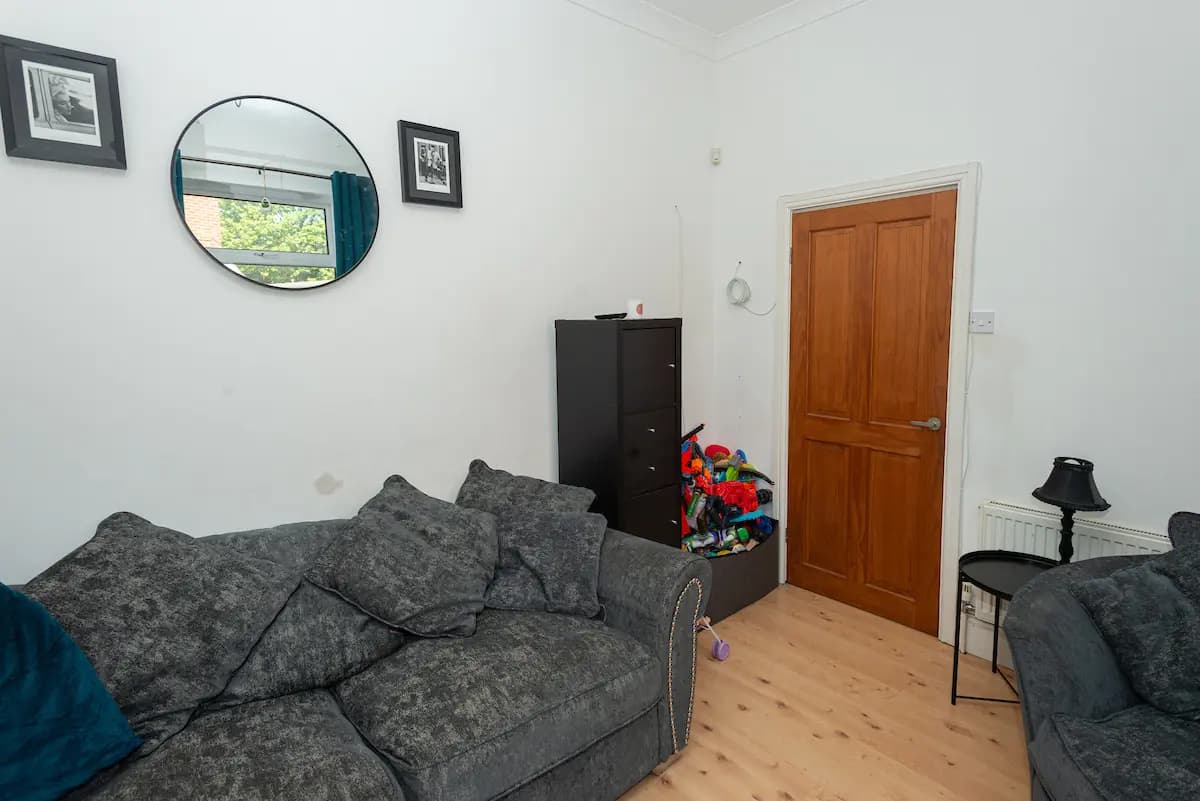 property photo 11 of 55