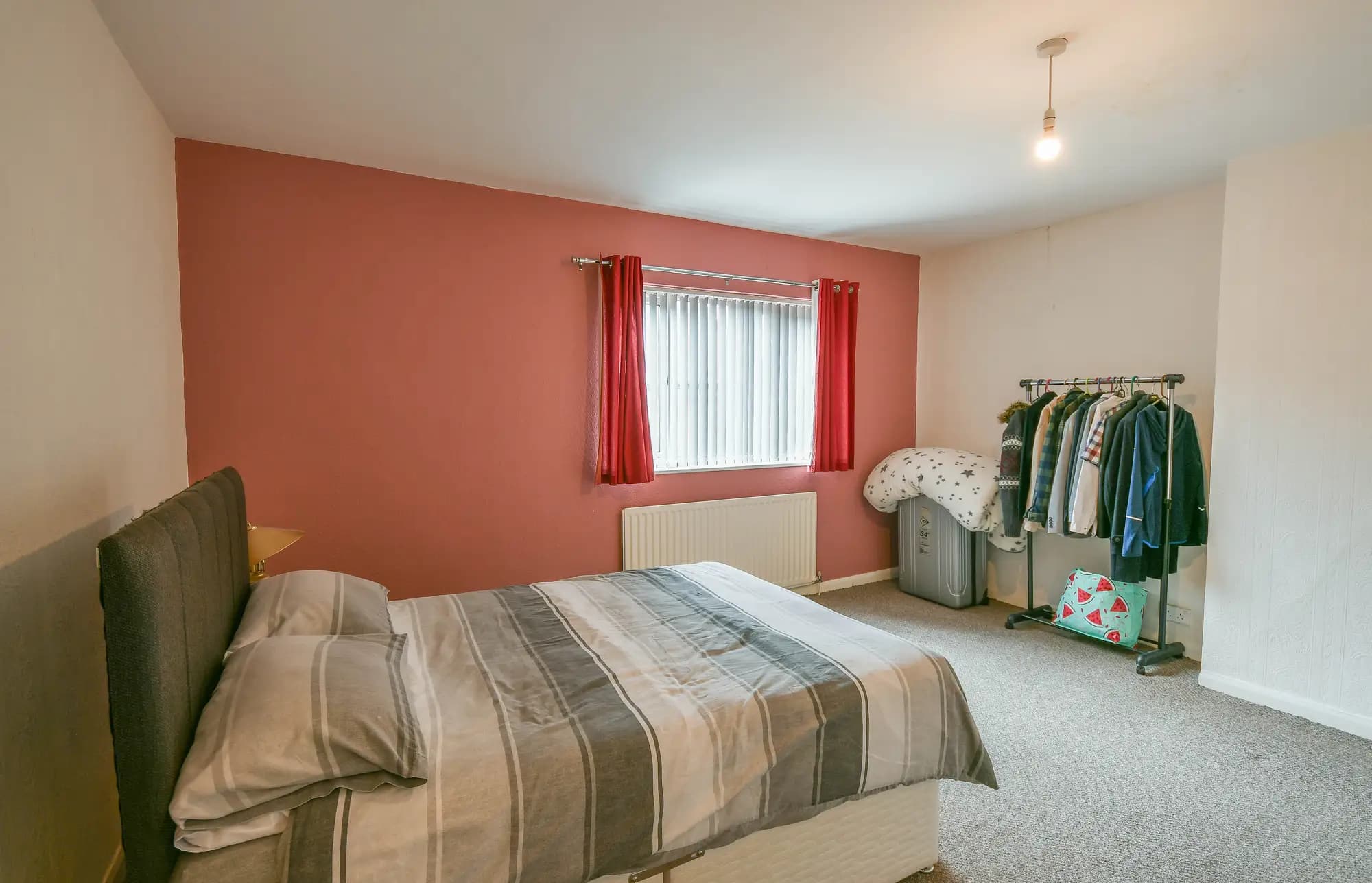 property photo 11 of 20