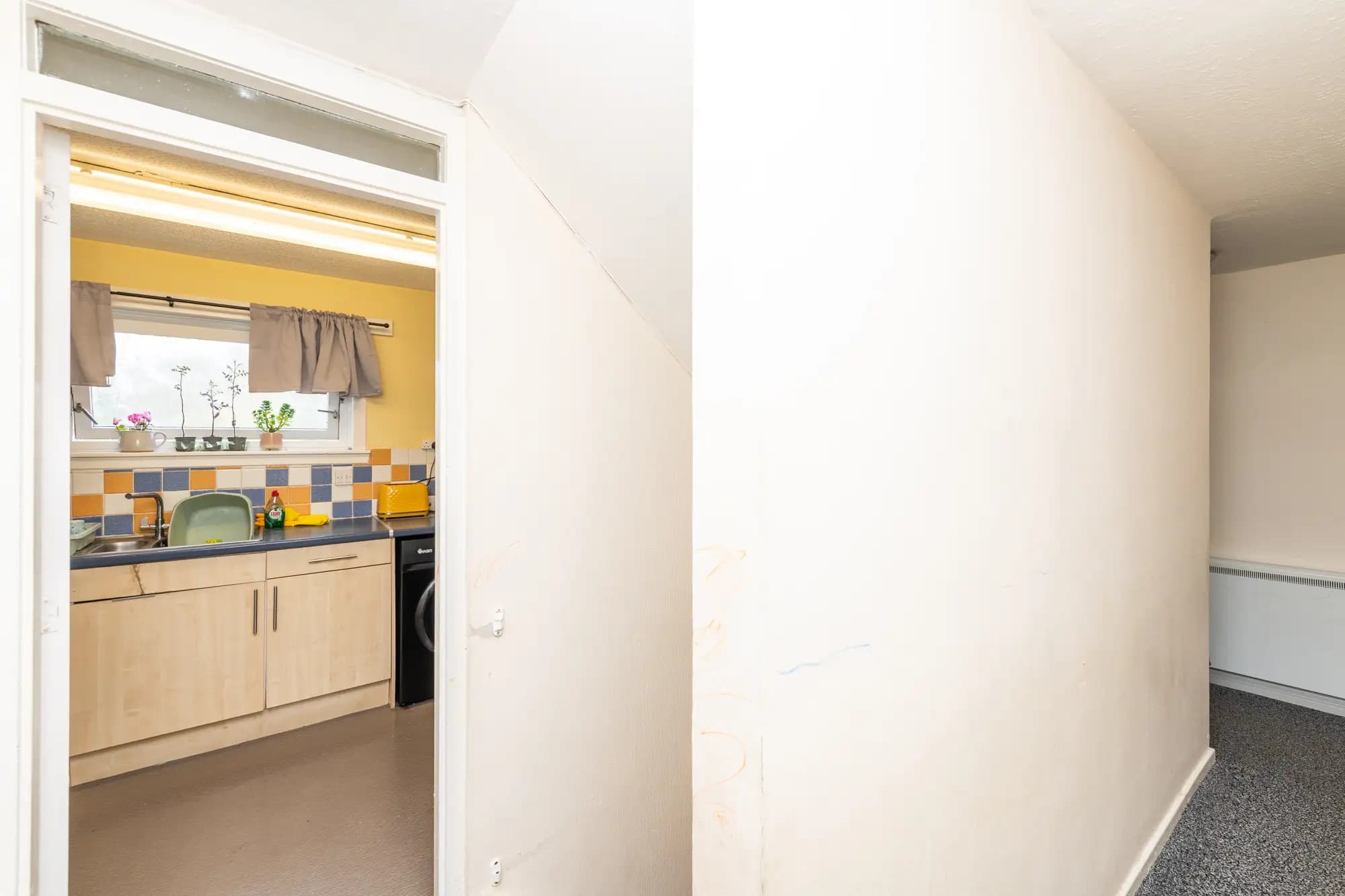 property photo 28 of 37