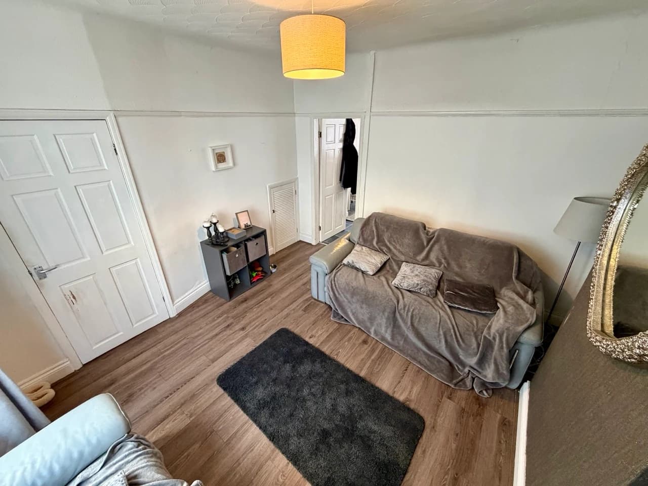 property photo 5 of 42