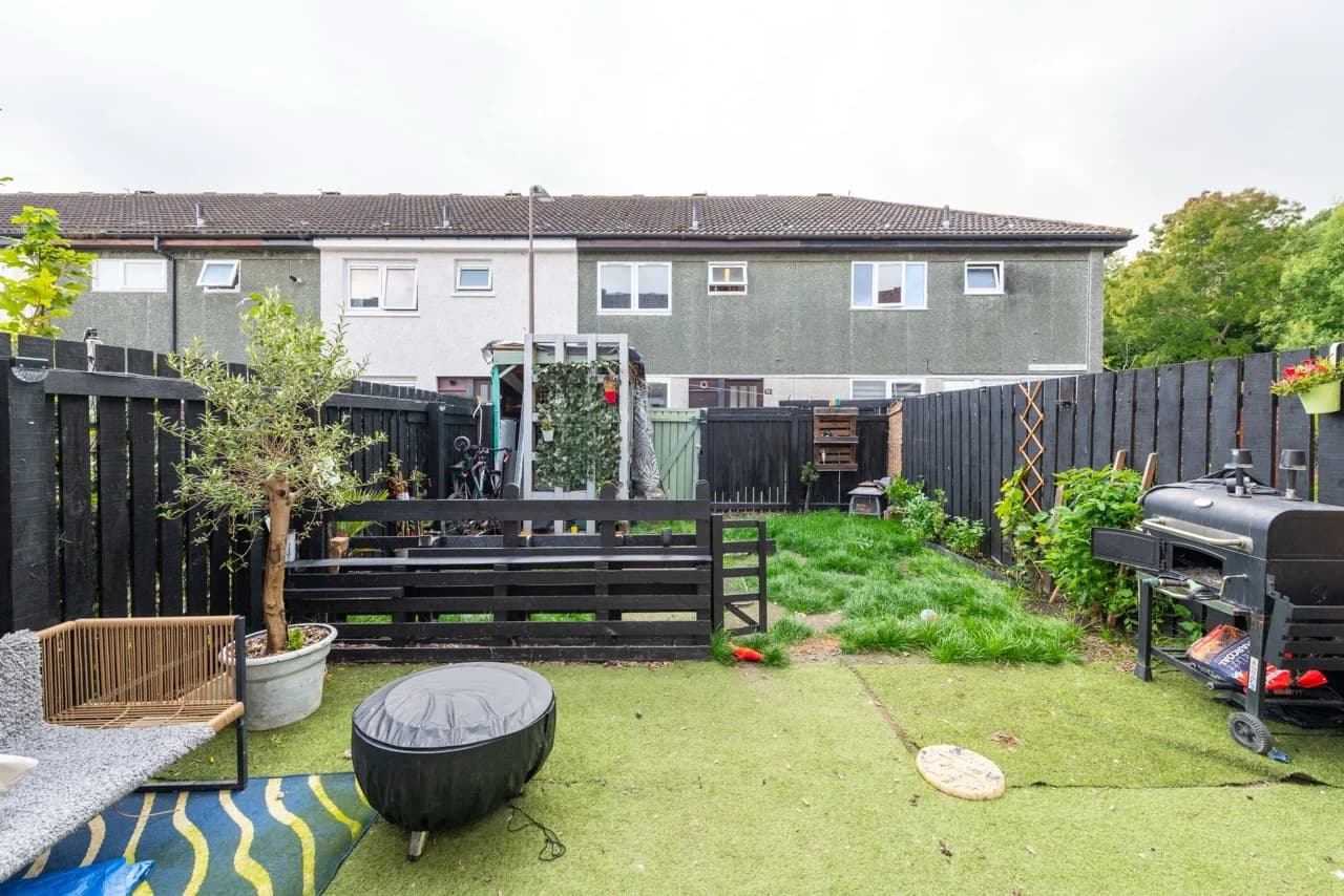 property photo 22 of 23