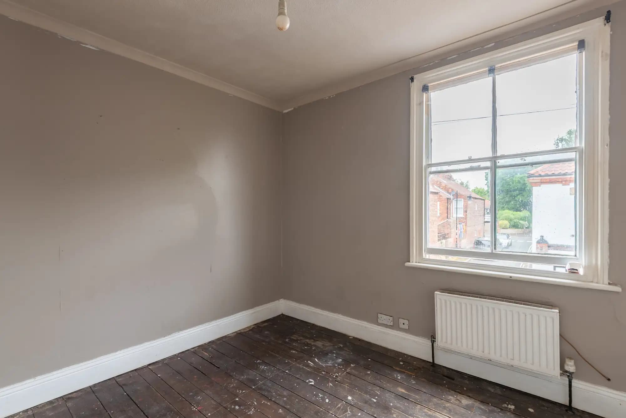 property photo 12 of 17