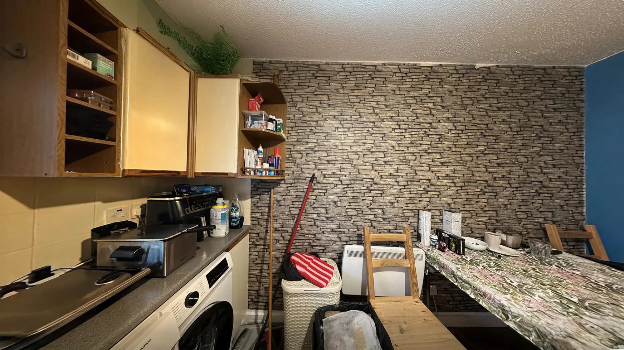 property photo 3 of 23