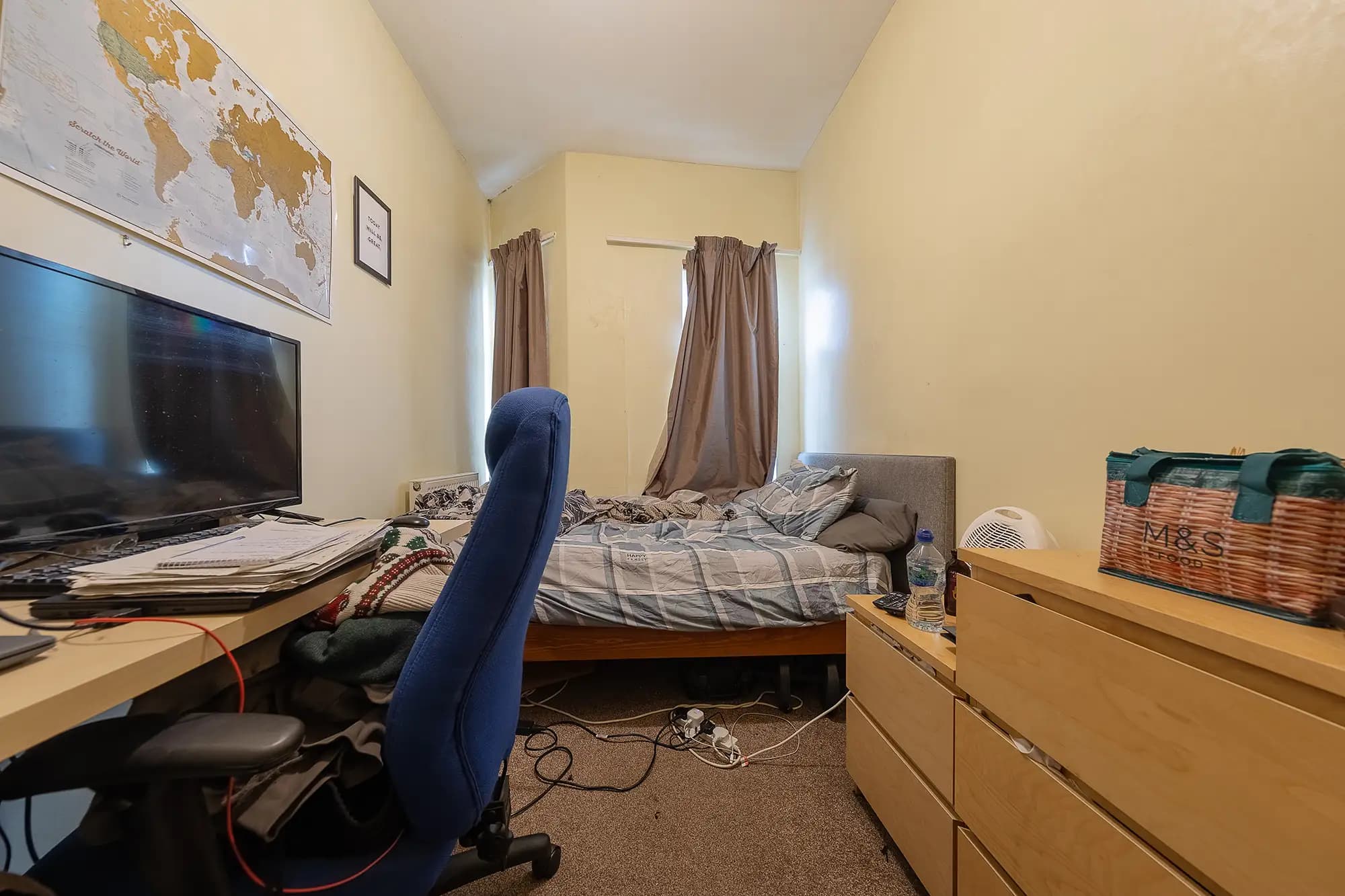 property photo 10 of 22