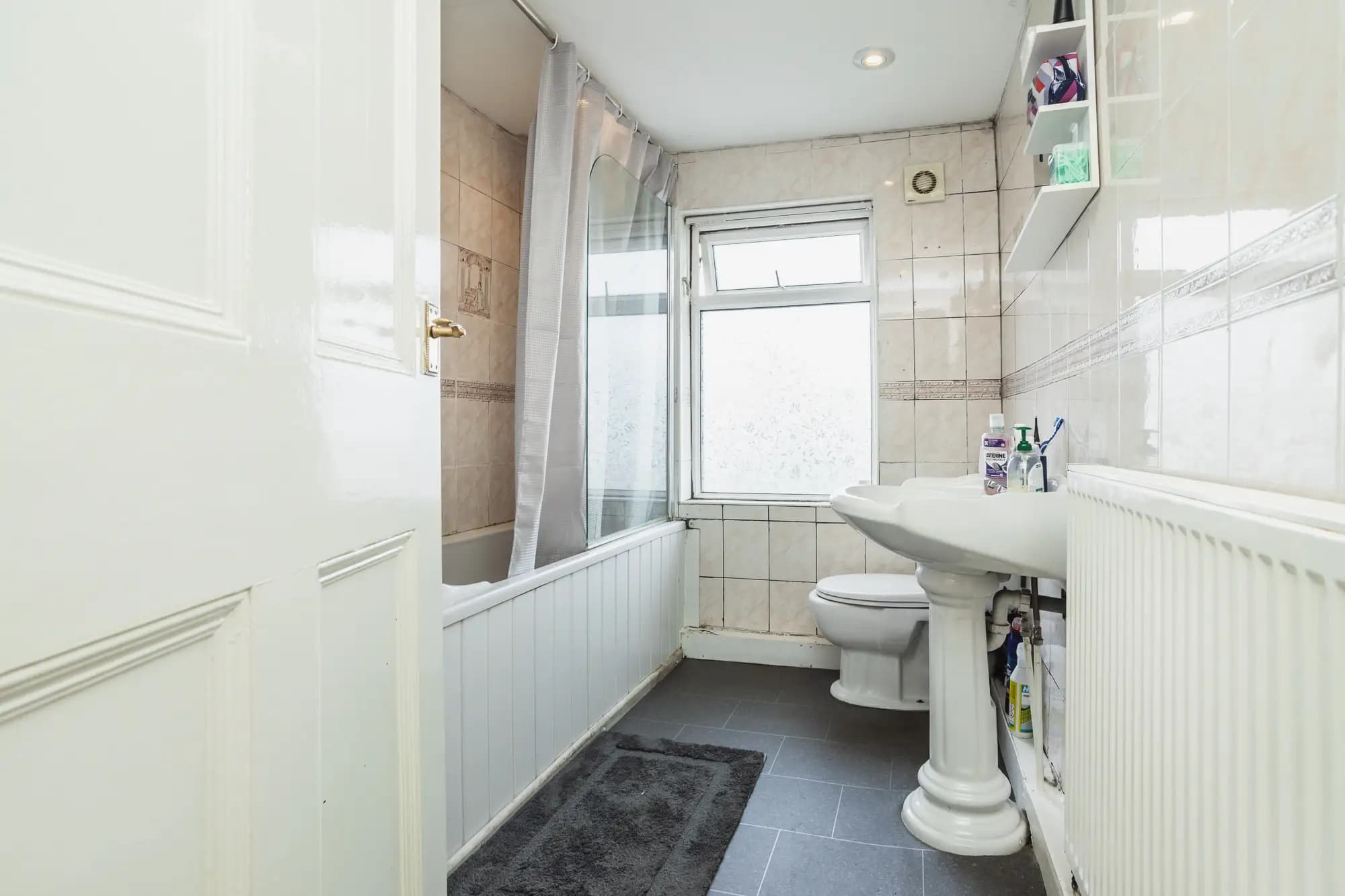 property photo 7 of 22