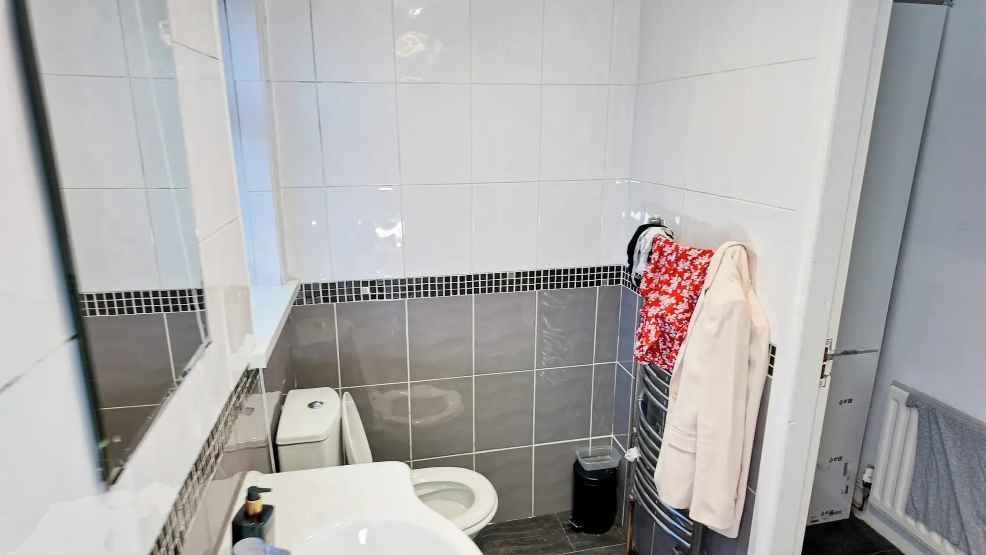 property photo 13 of 26