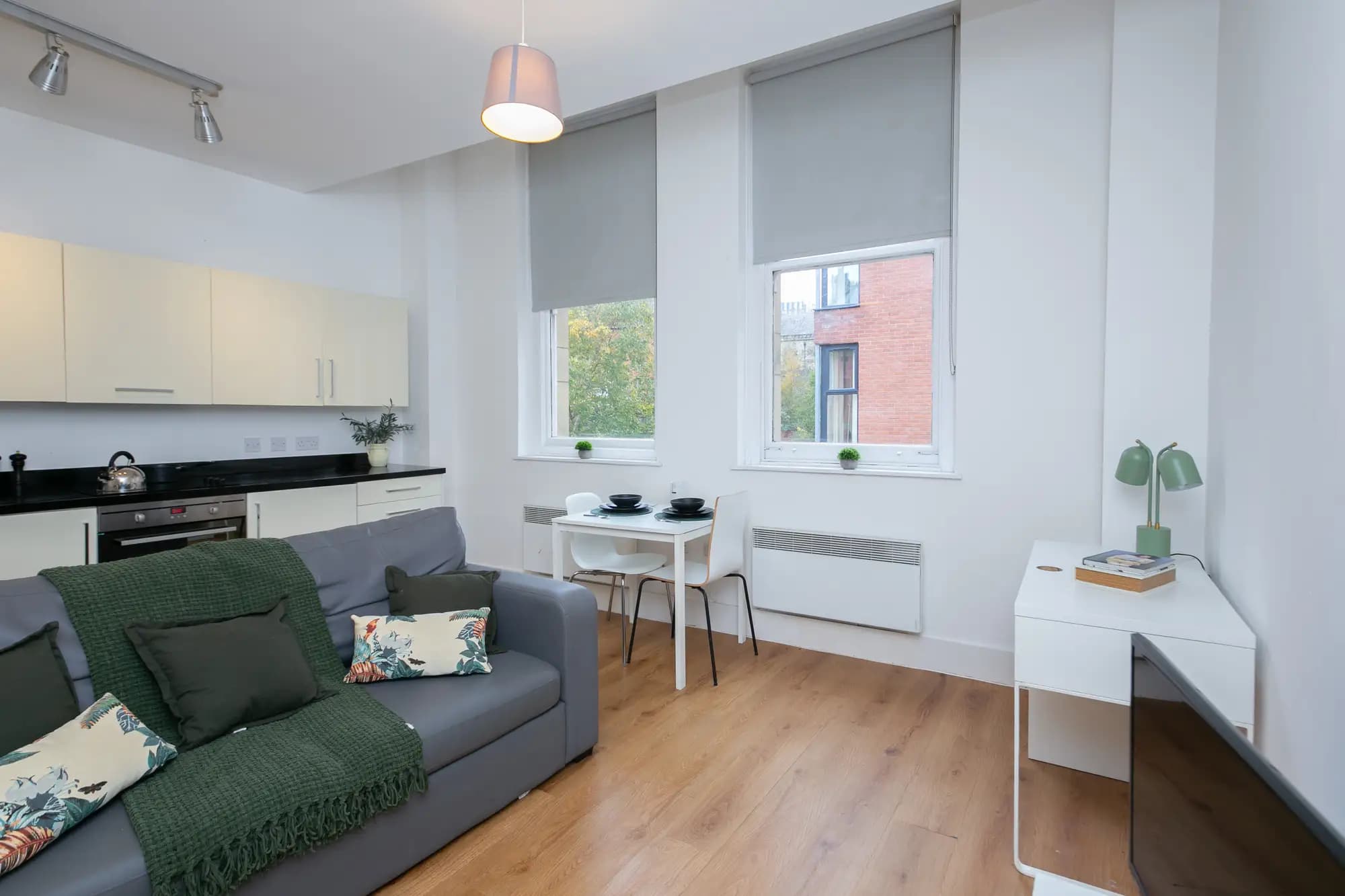 property photo 7 of 29