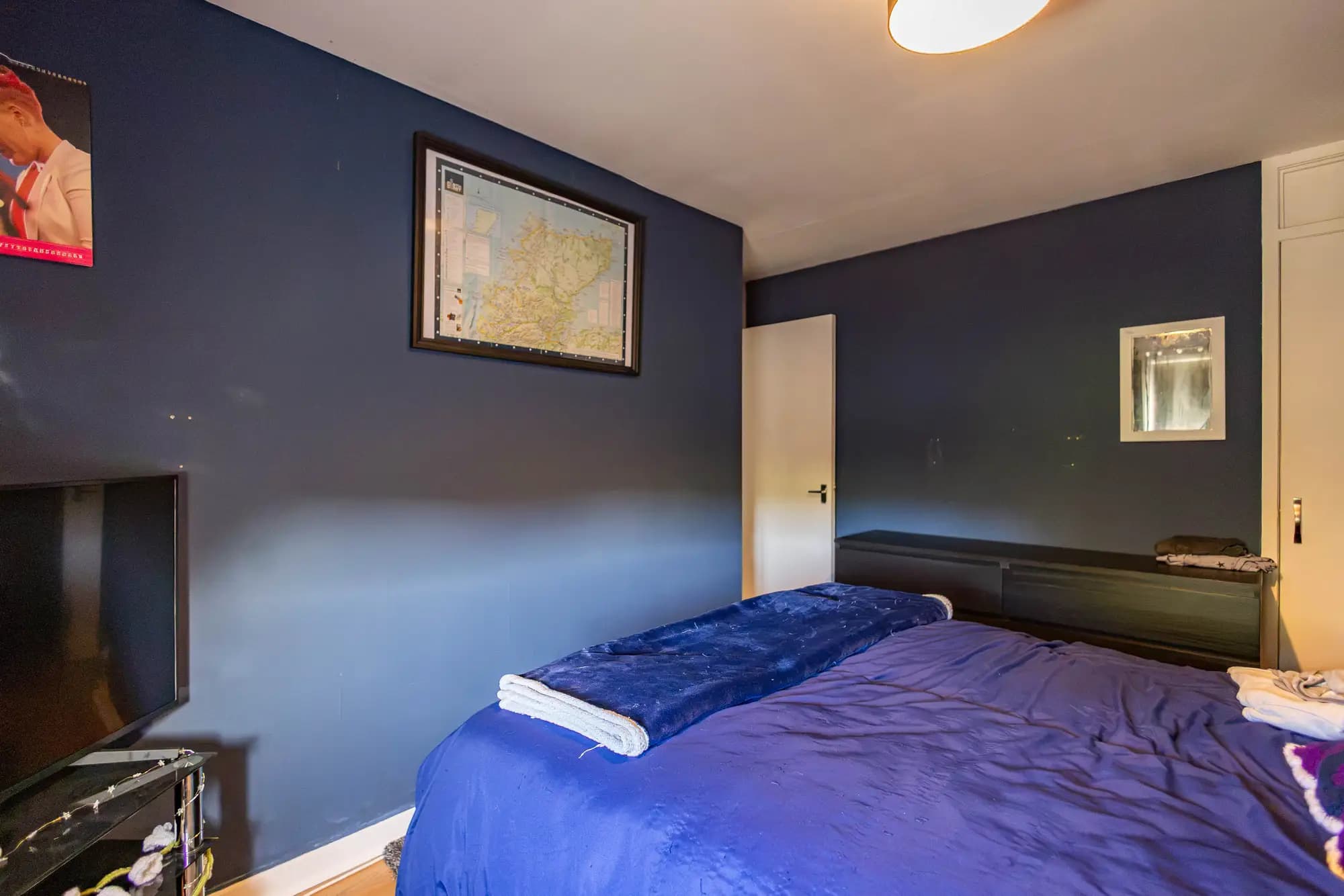 property photo 13 of 25