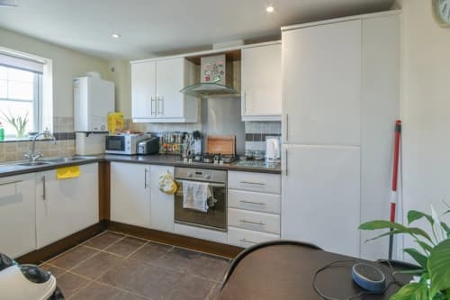 property photo 10 of 13