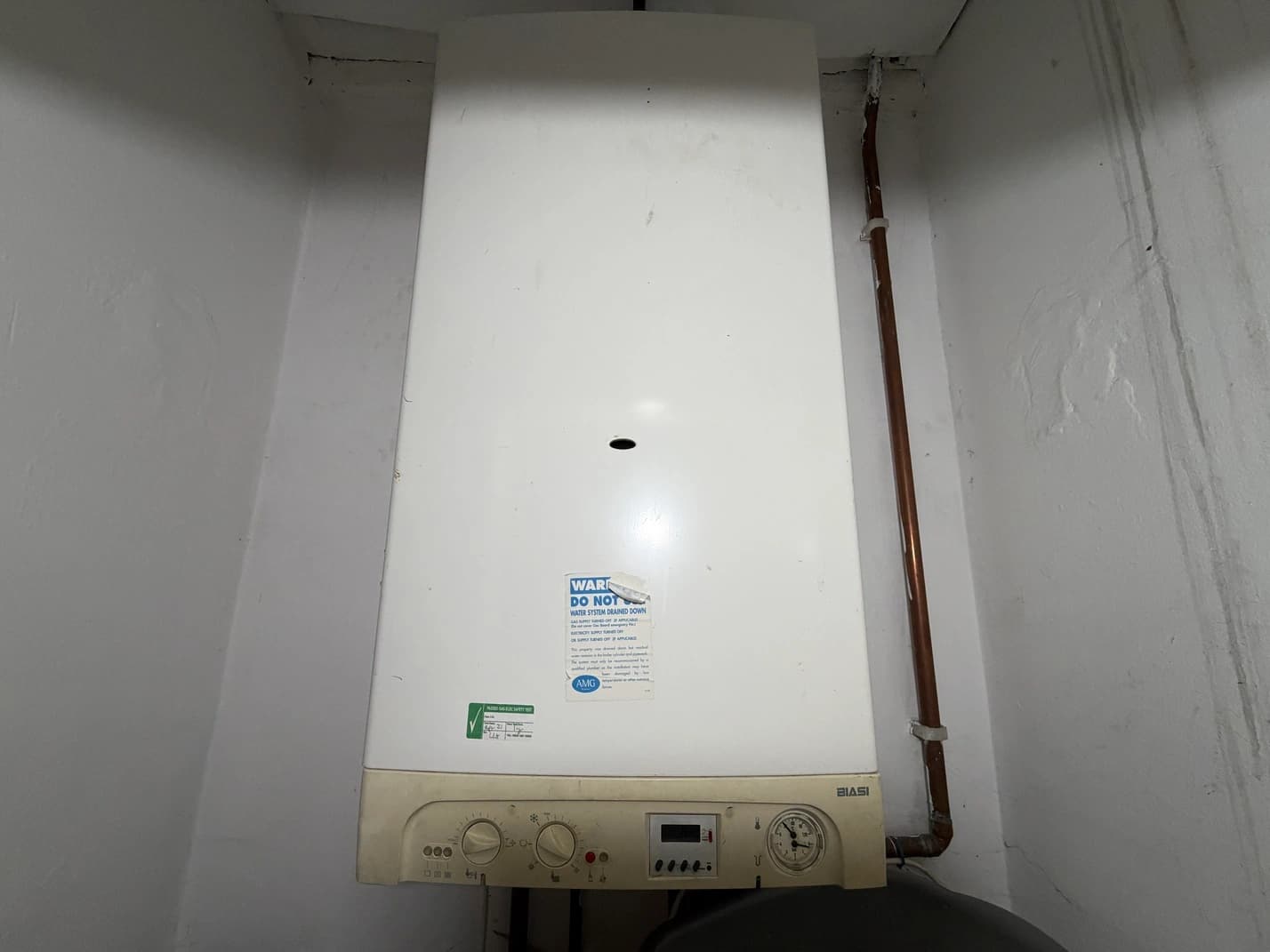 property photo 14 of 17