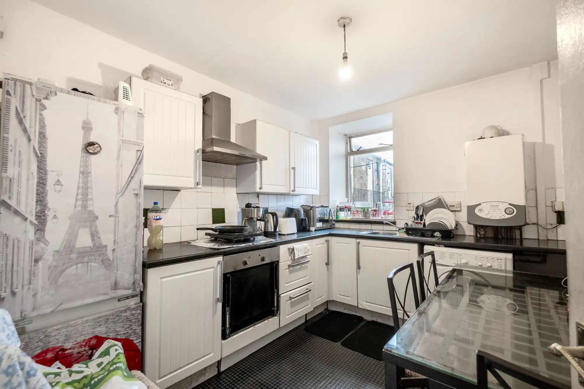 property photo 5 of 17