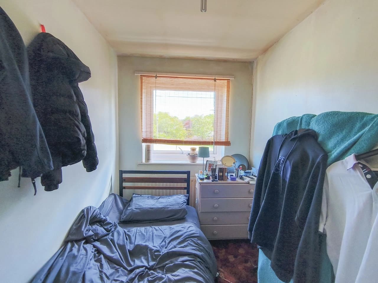 property photo 10 of 16
