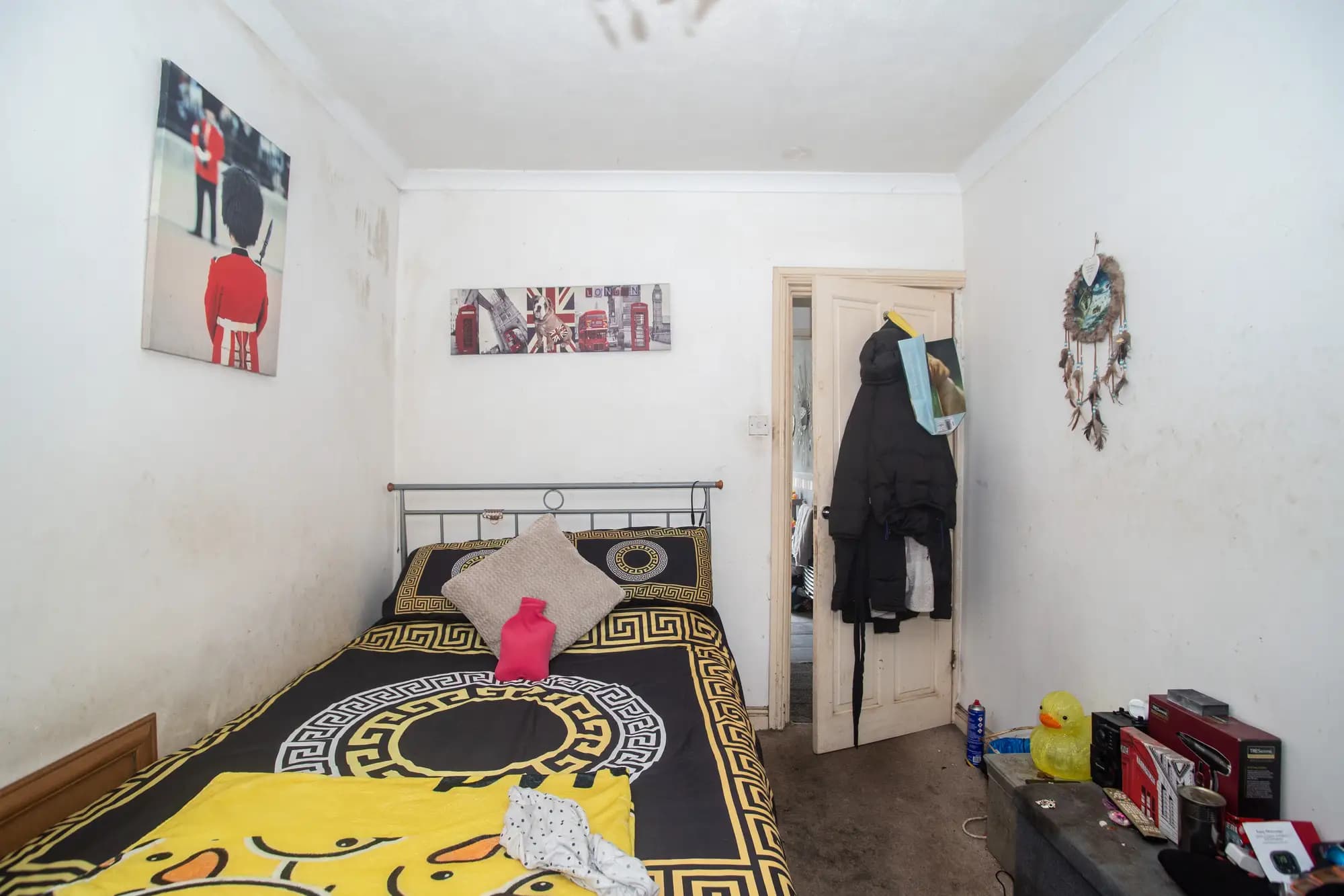 property photo 12 of 16