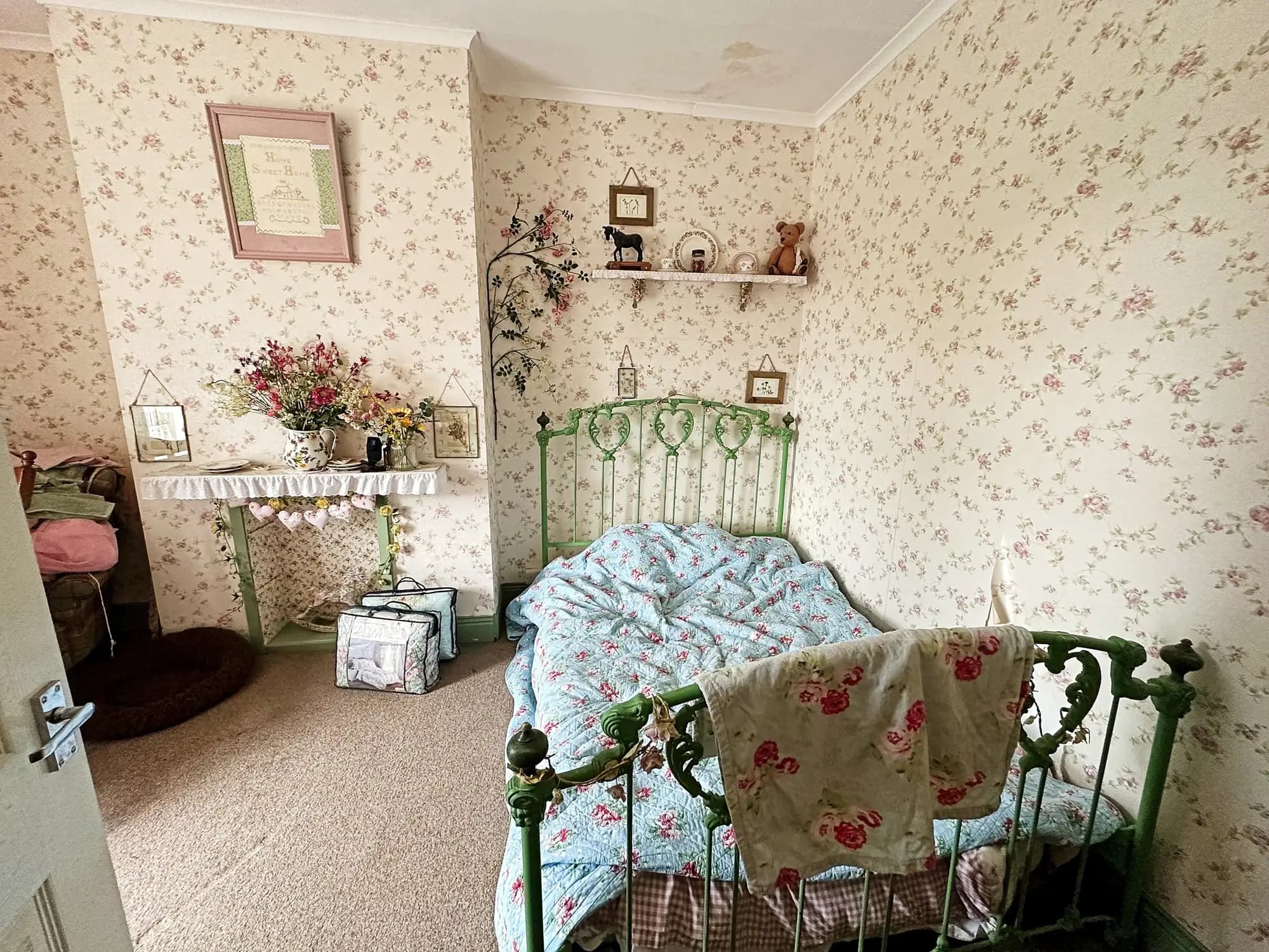 property photo 11 of 26