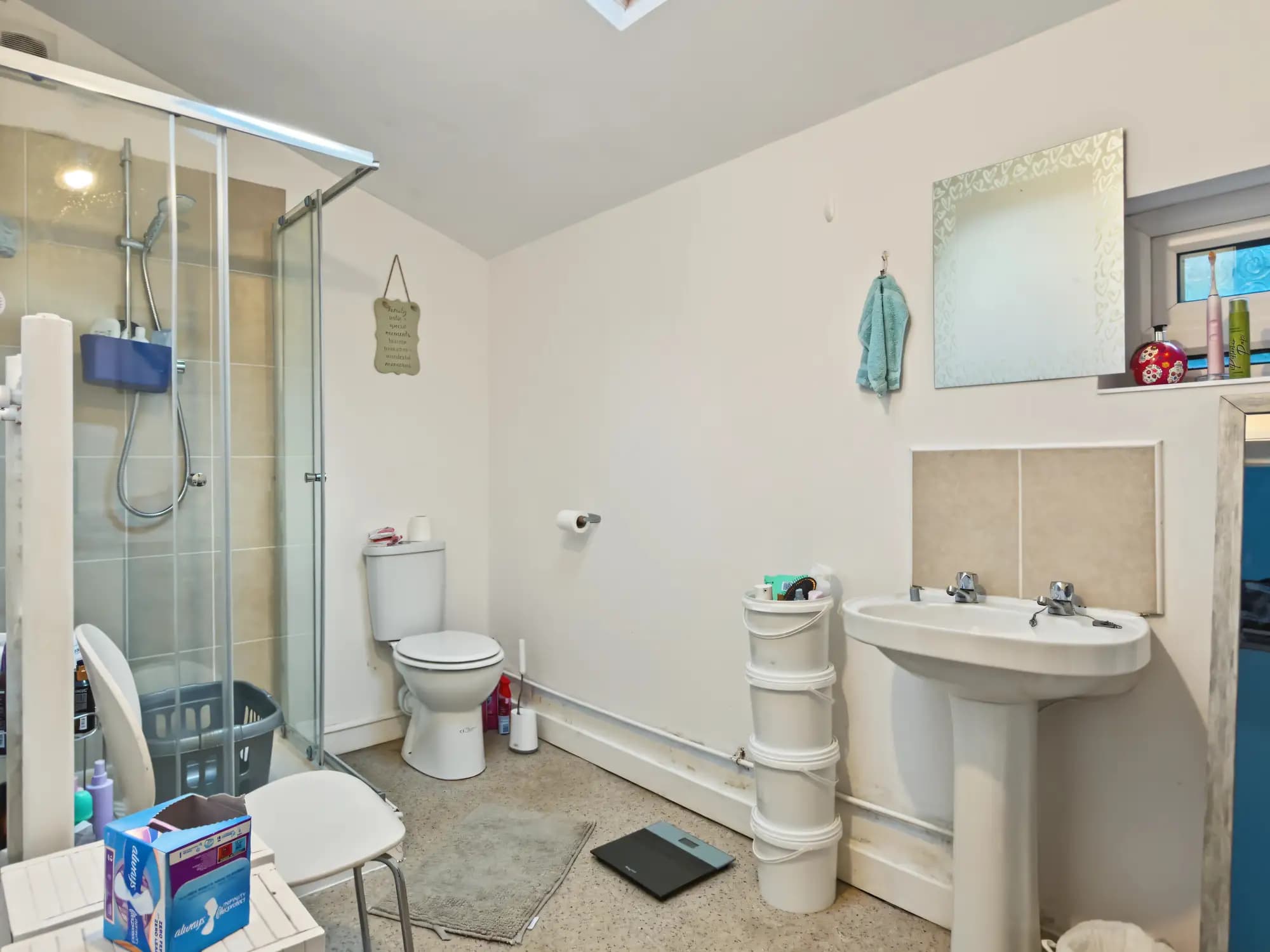 property photo 17 of 41