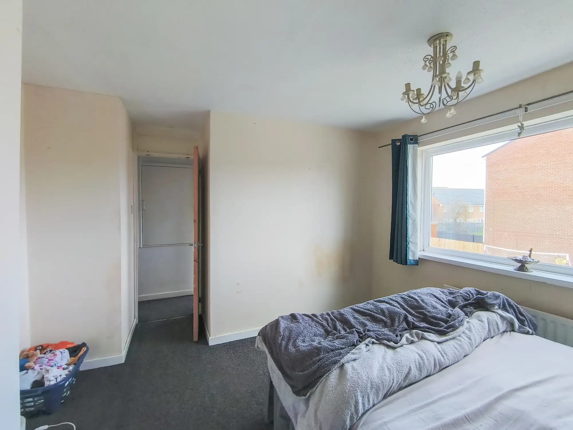 property photo 14 of 17