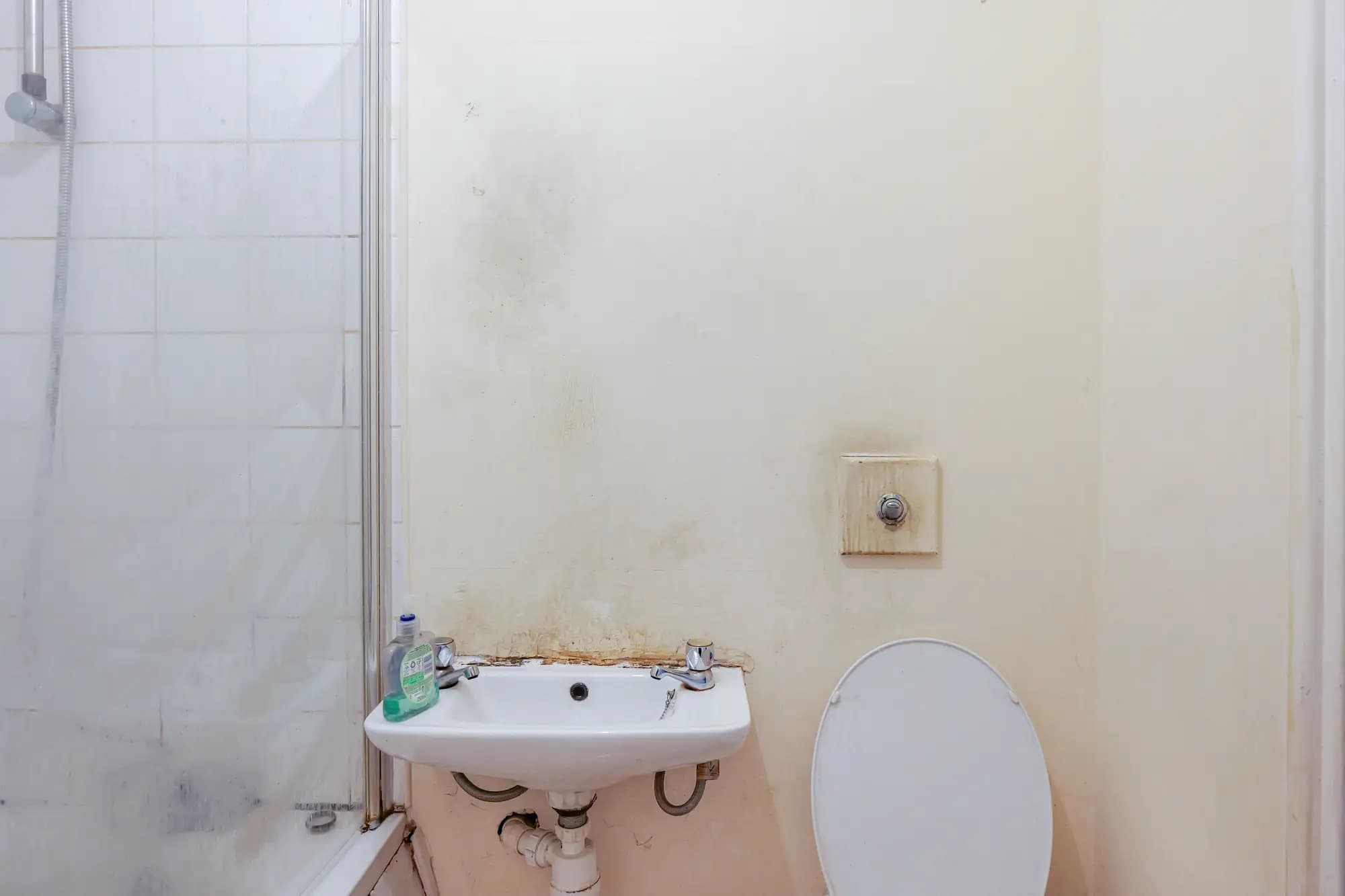 property photo 9 of 20