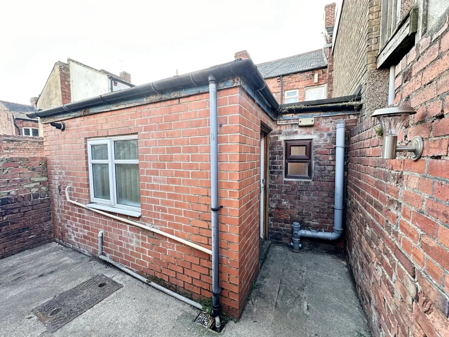 property photo 27 of 30