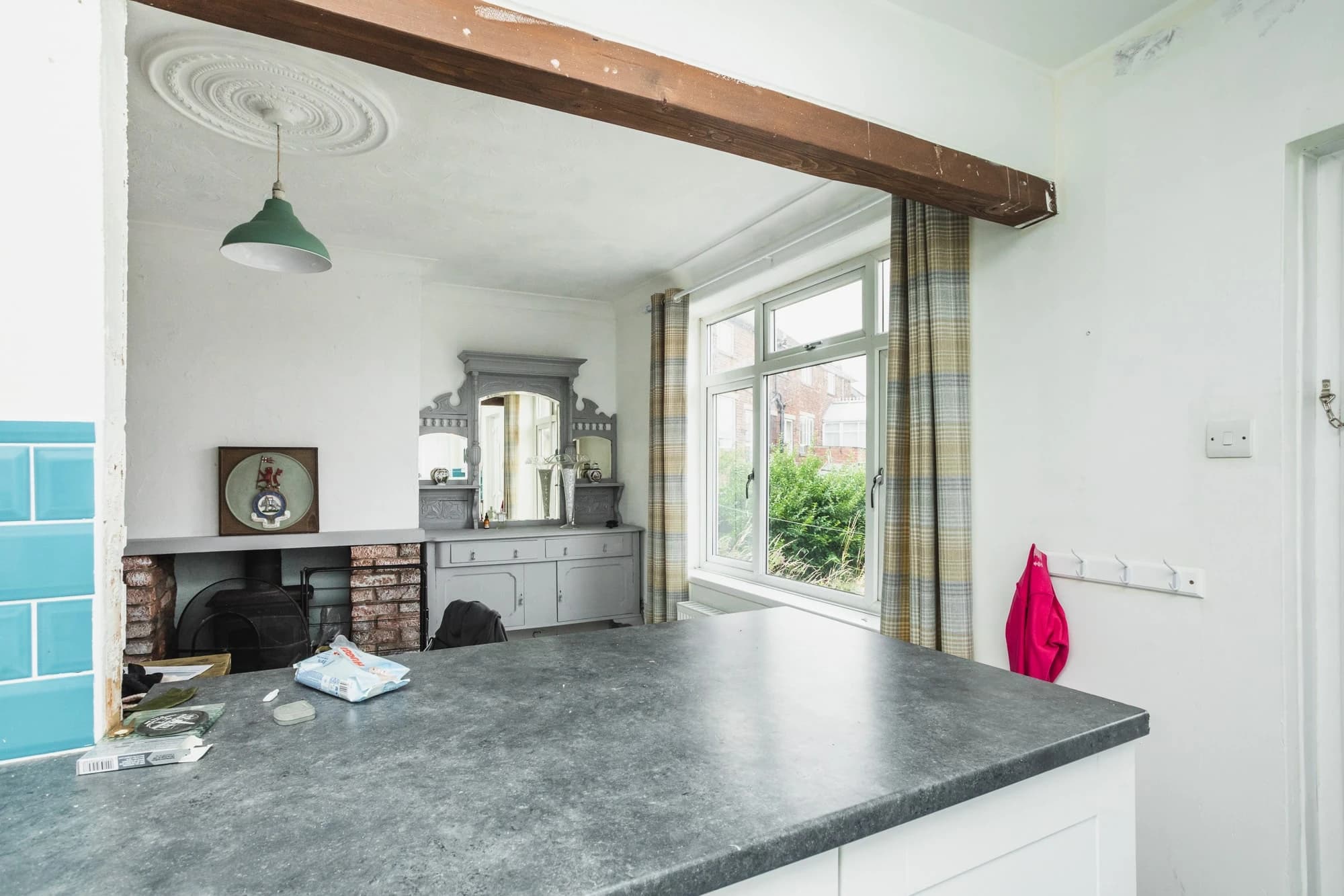 property photo 12 of 32