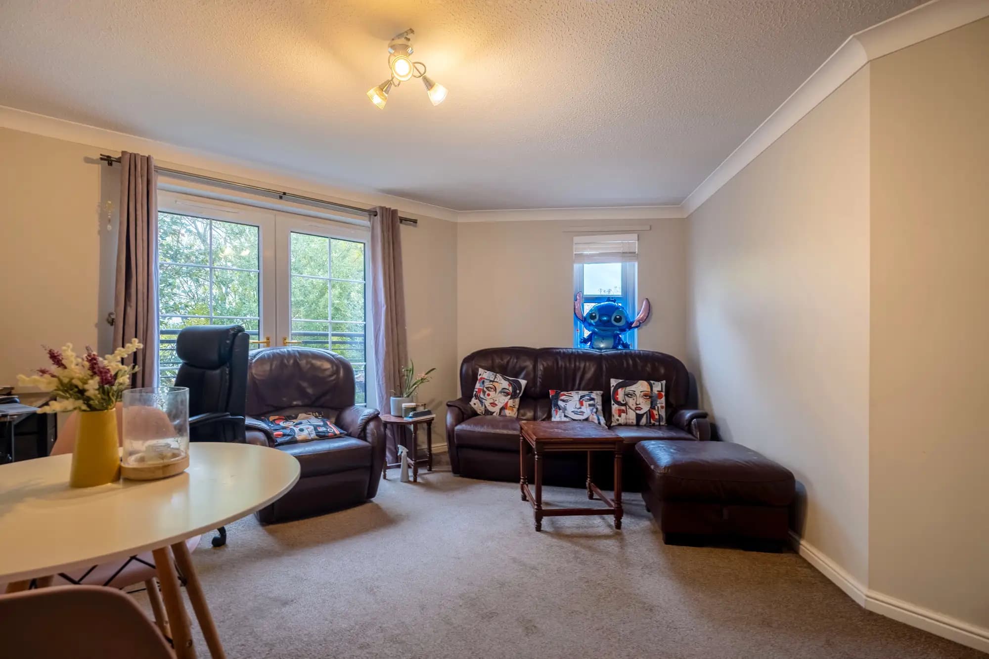 property photo 3 of 29