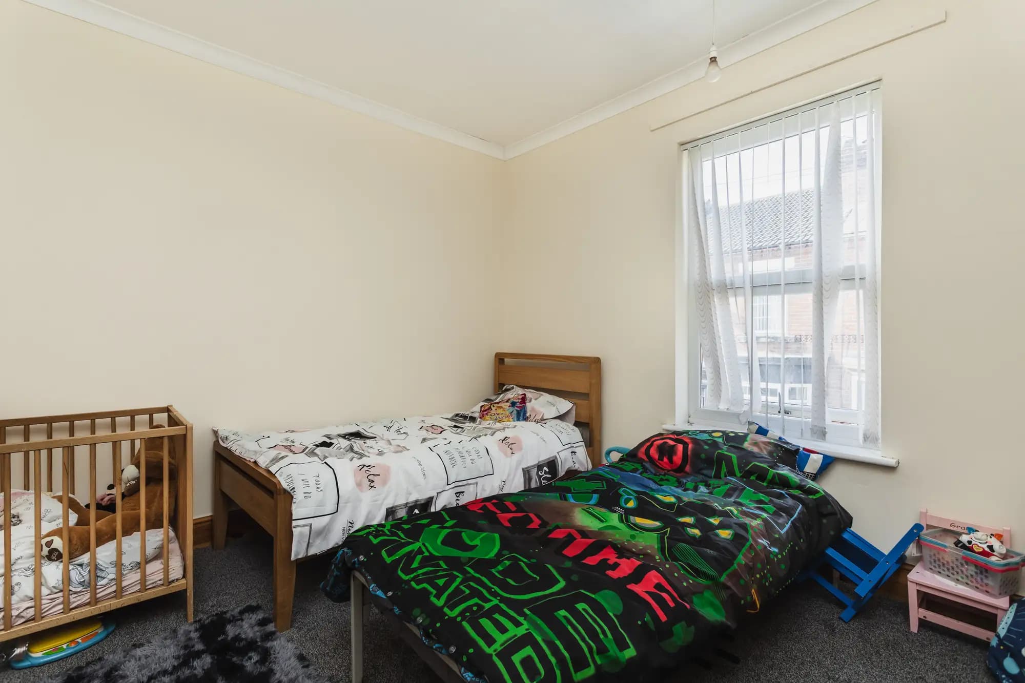 property photo 18 of 30