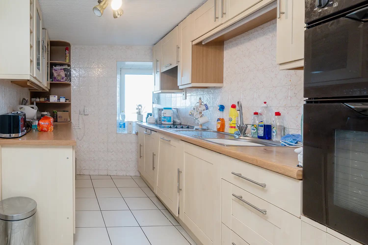 property photo 6 of 25