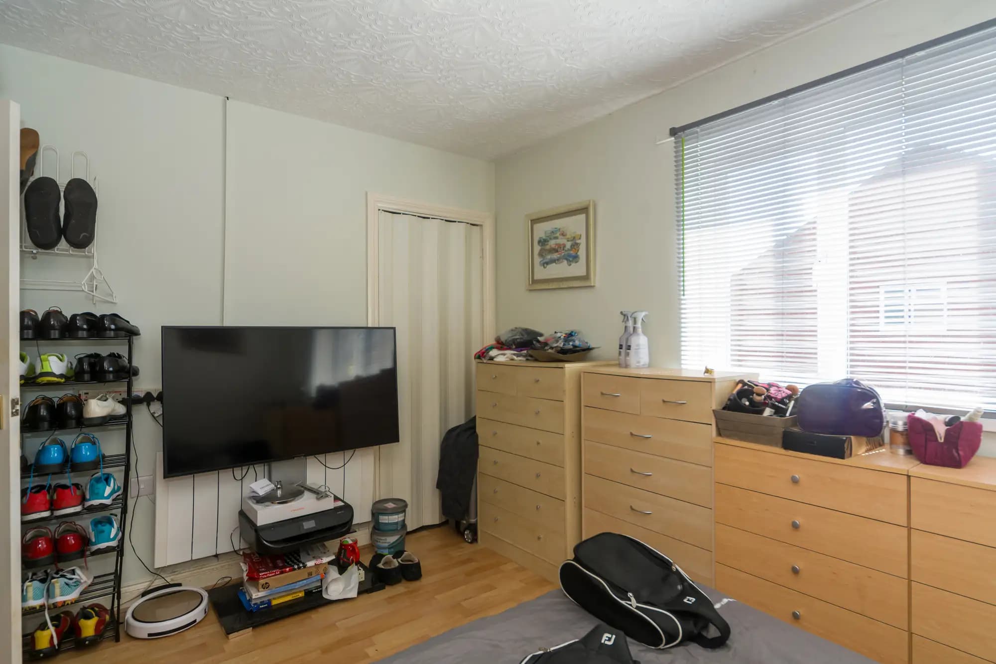 property photo 17 of 28