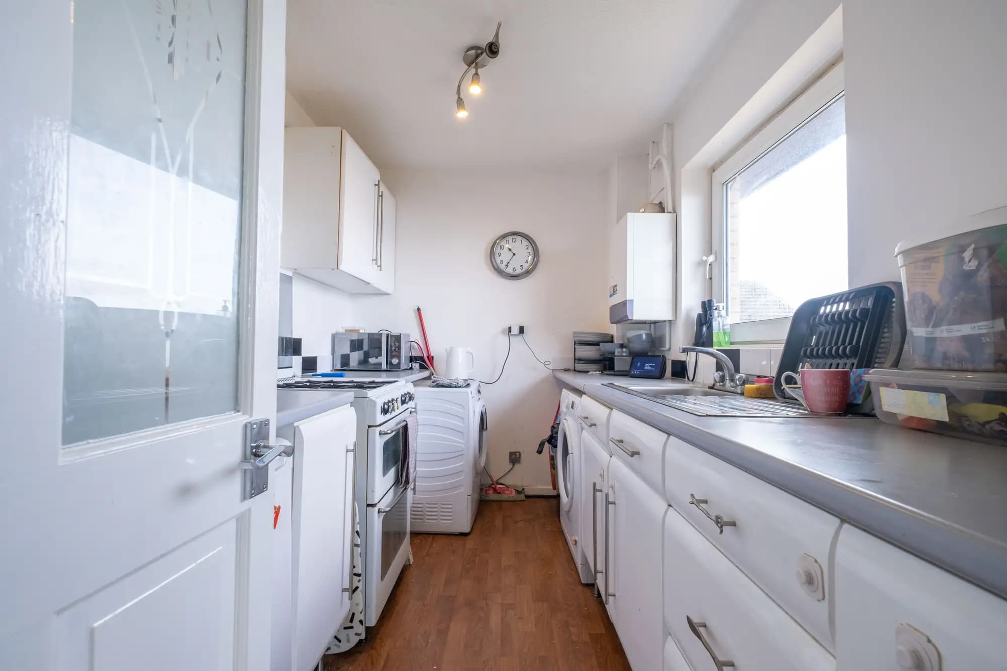 property photo 7 of 27