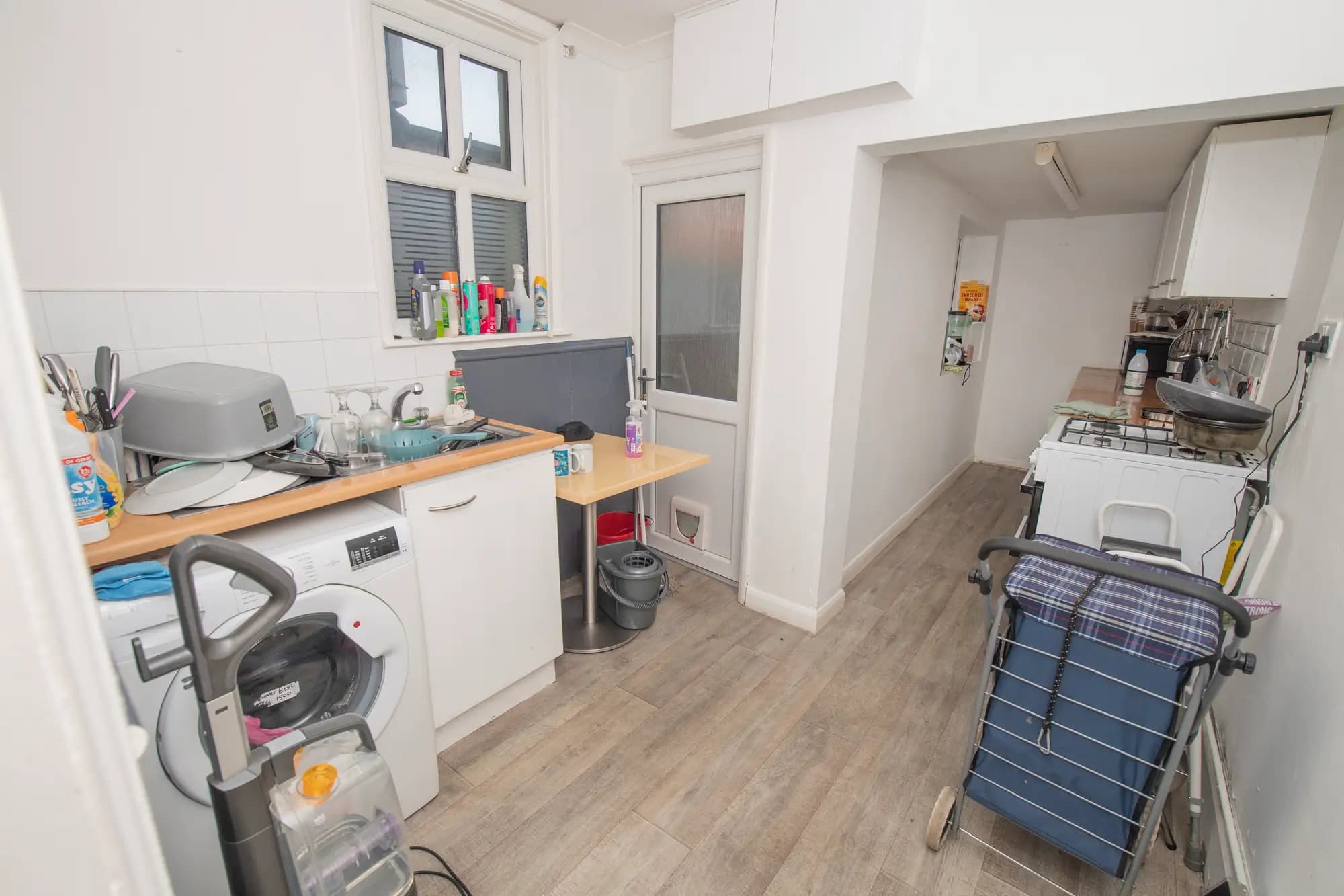 property photo 5 of 18