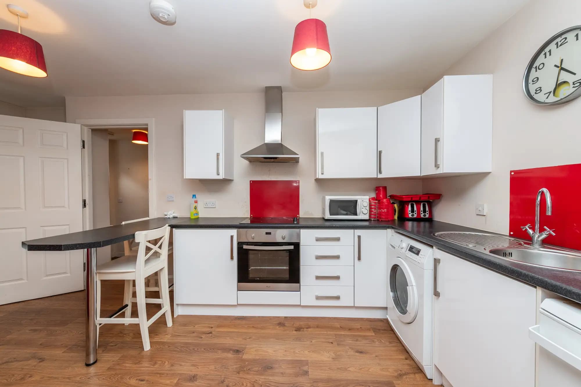 property photo 7 of 26