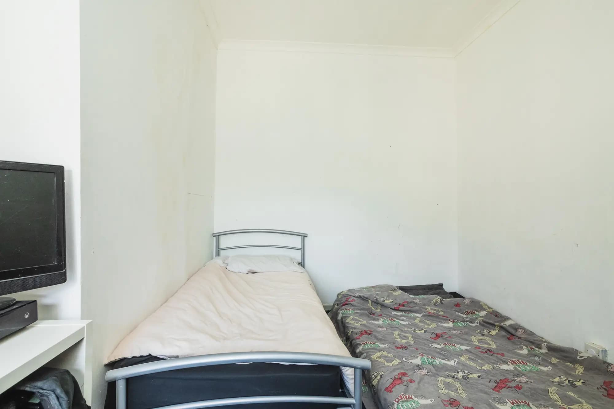 property photo 13 of 26