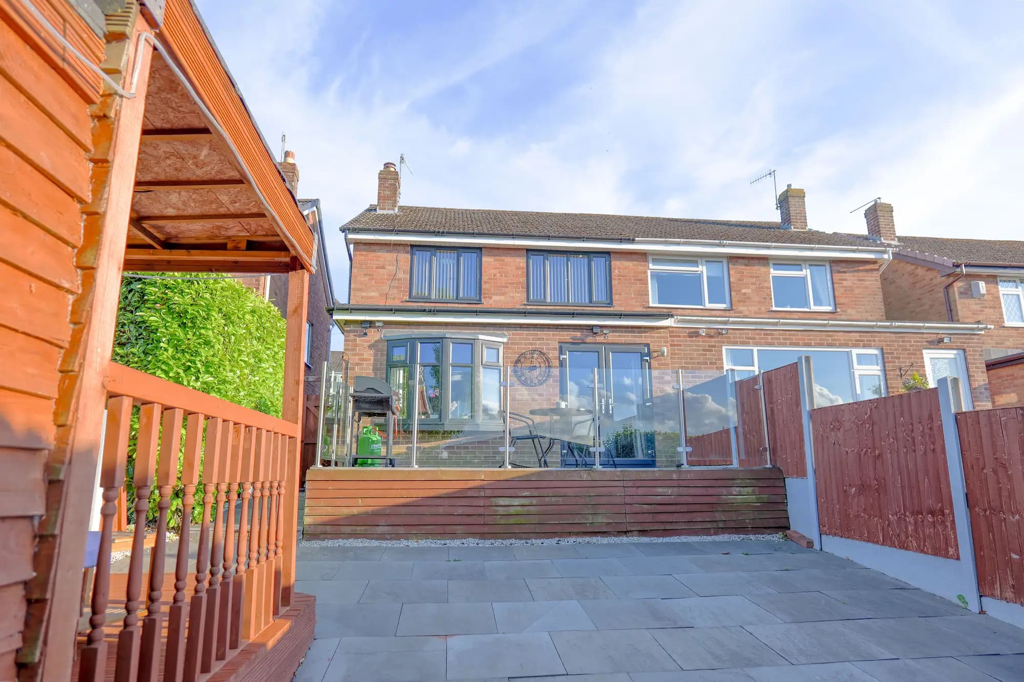 property photo 25 of 33