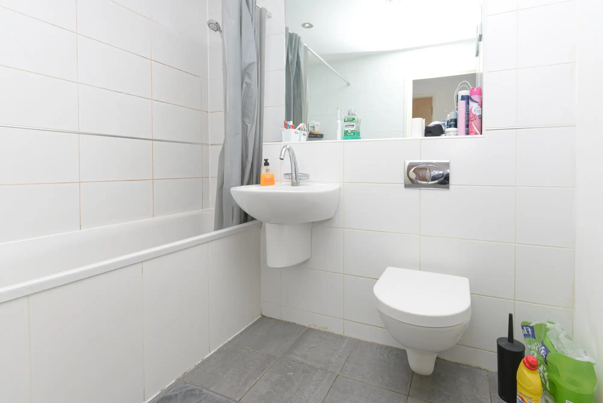 property photo 12 of 15